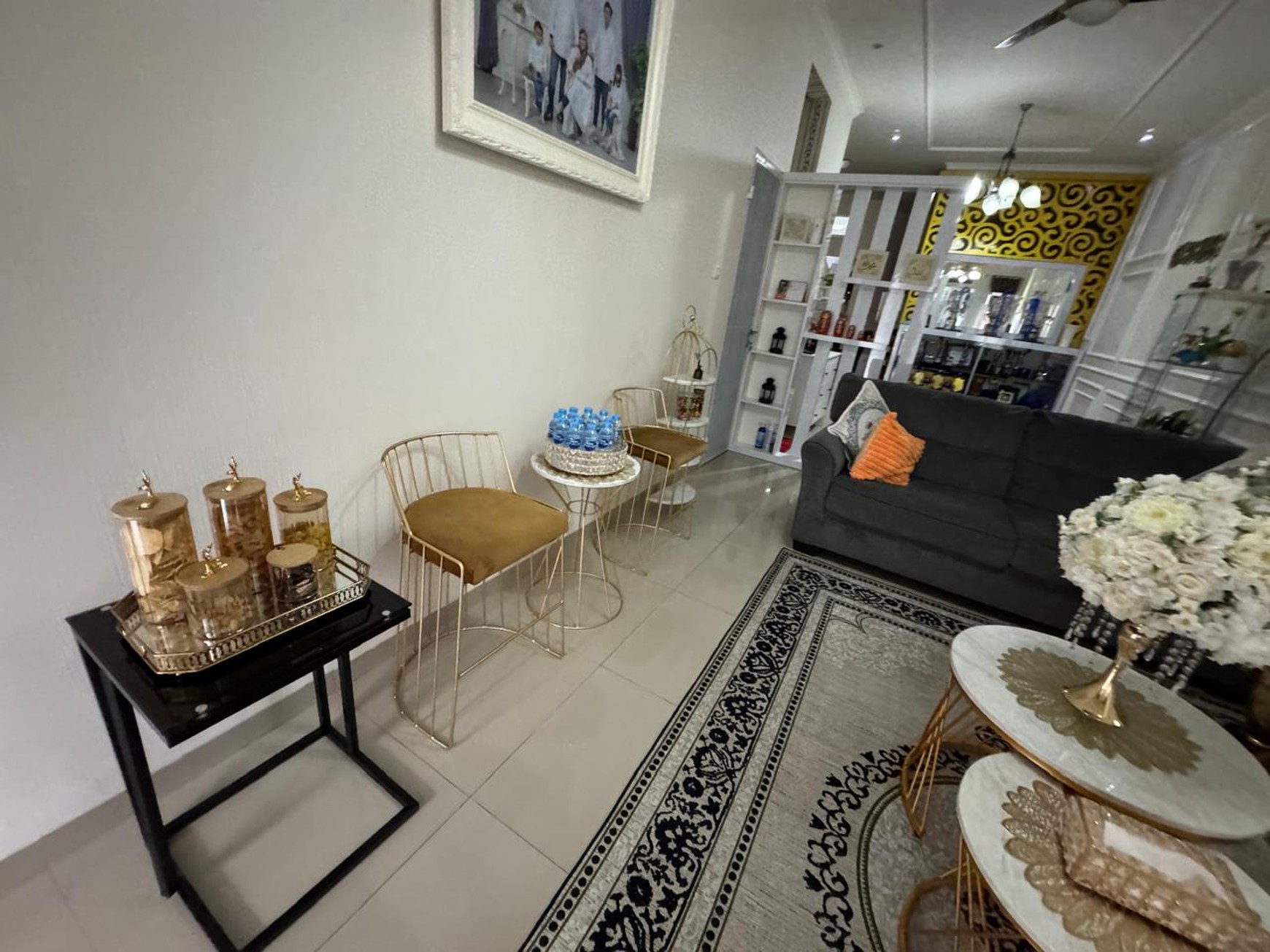 Rumah 2 Lantai SHM Siap Huni + Rooftop @Graha Bunga