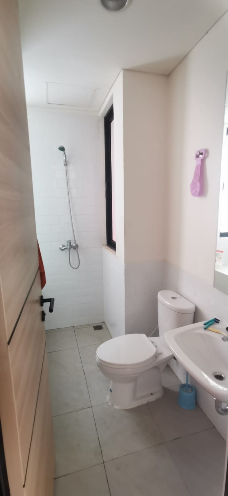 Rumah Semi Furnish Siap Huni dengan Hunian Nyaman dan Asri di Kadu, Curug Tangerang