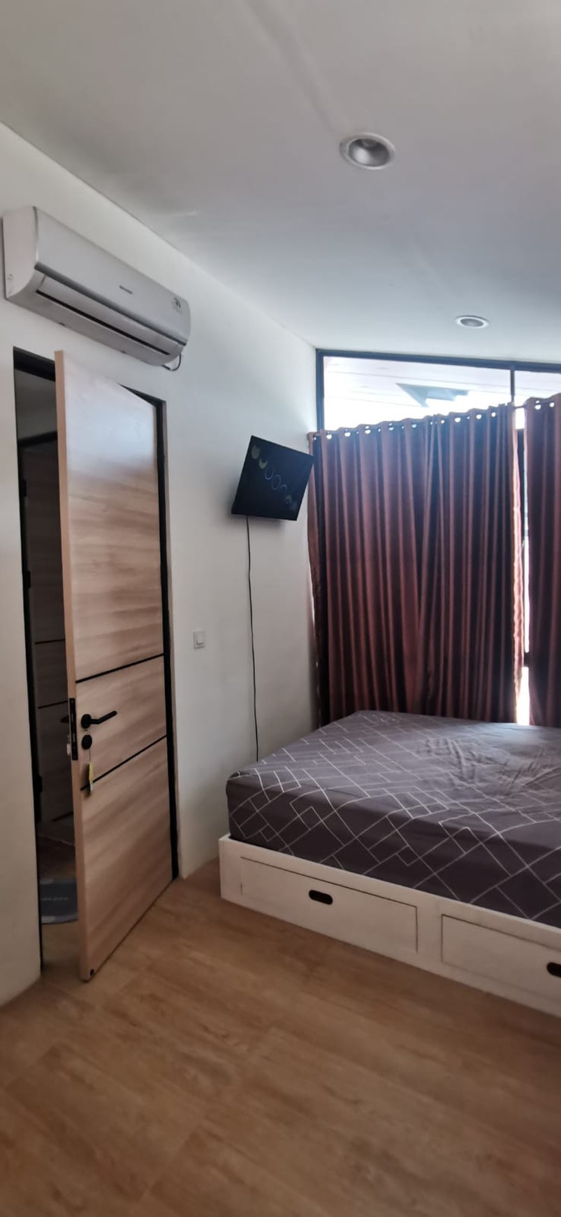 Rumah Semi Furnish Siap Huni dengan Hunian Nyaman dan Asri di Kadu, Curug Tangerang