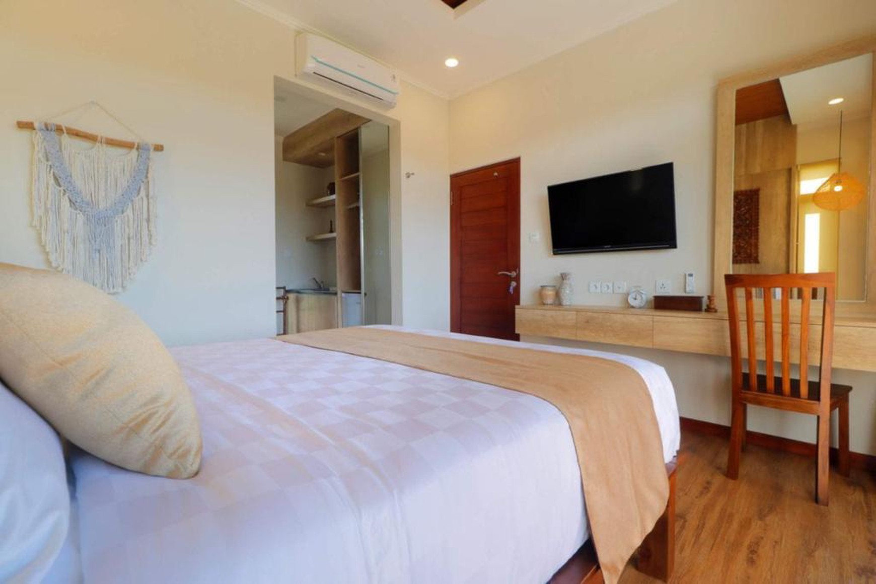 For Sale Well-Maintained Villas Near Karma Kandara, Ungasan