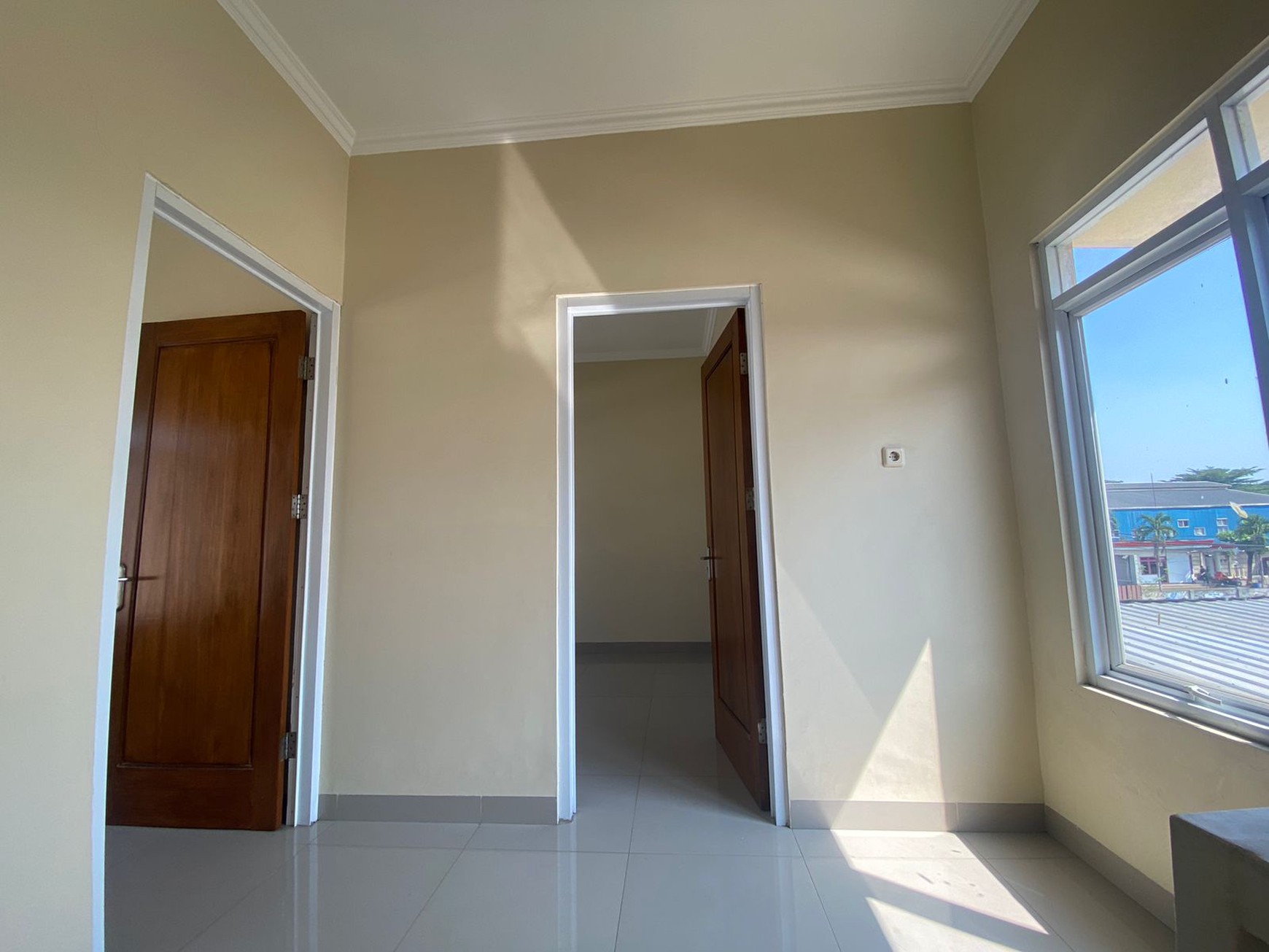 RUMAH MINIMALIS DAN STRATEGIS DI KRANGGAN, BEKASI