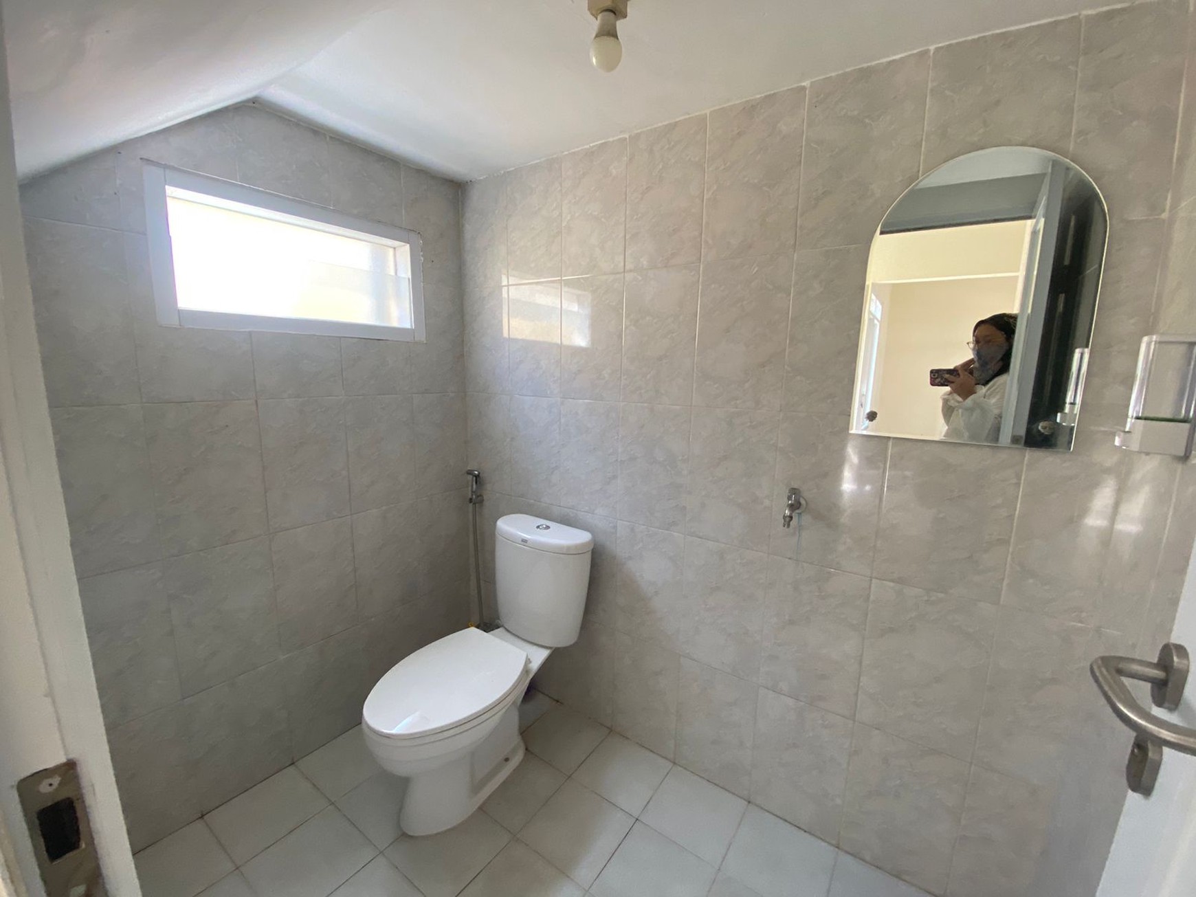 RUMAH MINIMALIS DAN STRATEGIS DI KRANGGAN, BEKASI