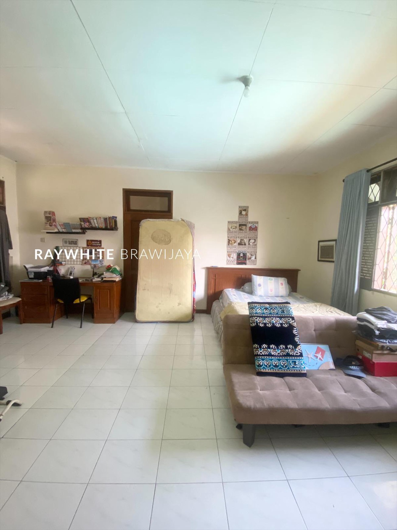 Rumah Lama Siap Huni Lingkungan Tenang Area Gandaria Selatan