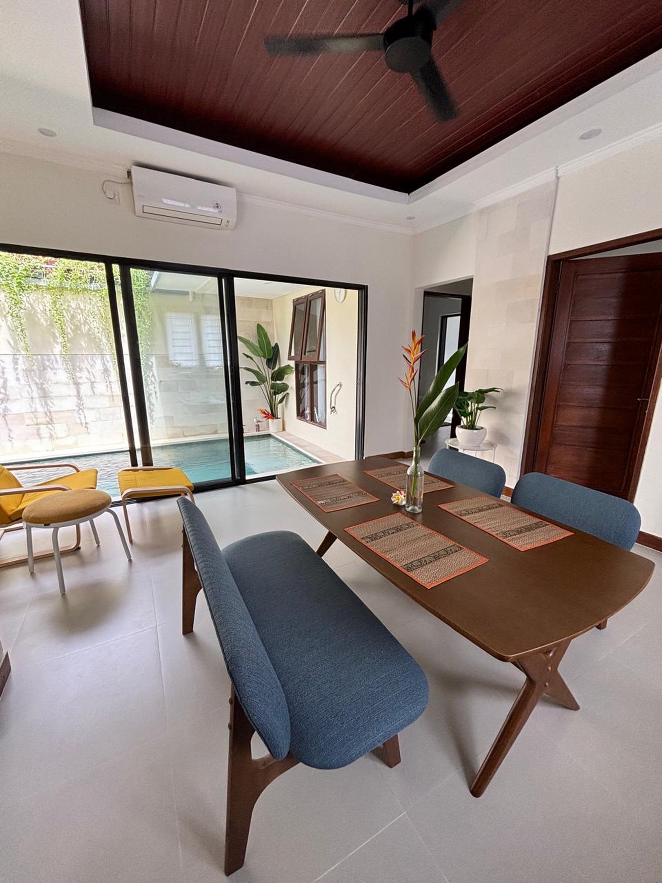 For Sale Beautiful Minimalist Villa with Heated Pool in Ungasan