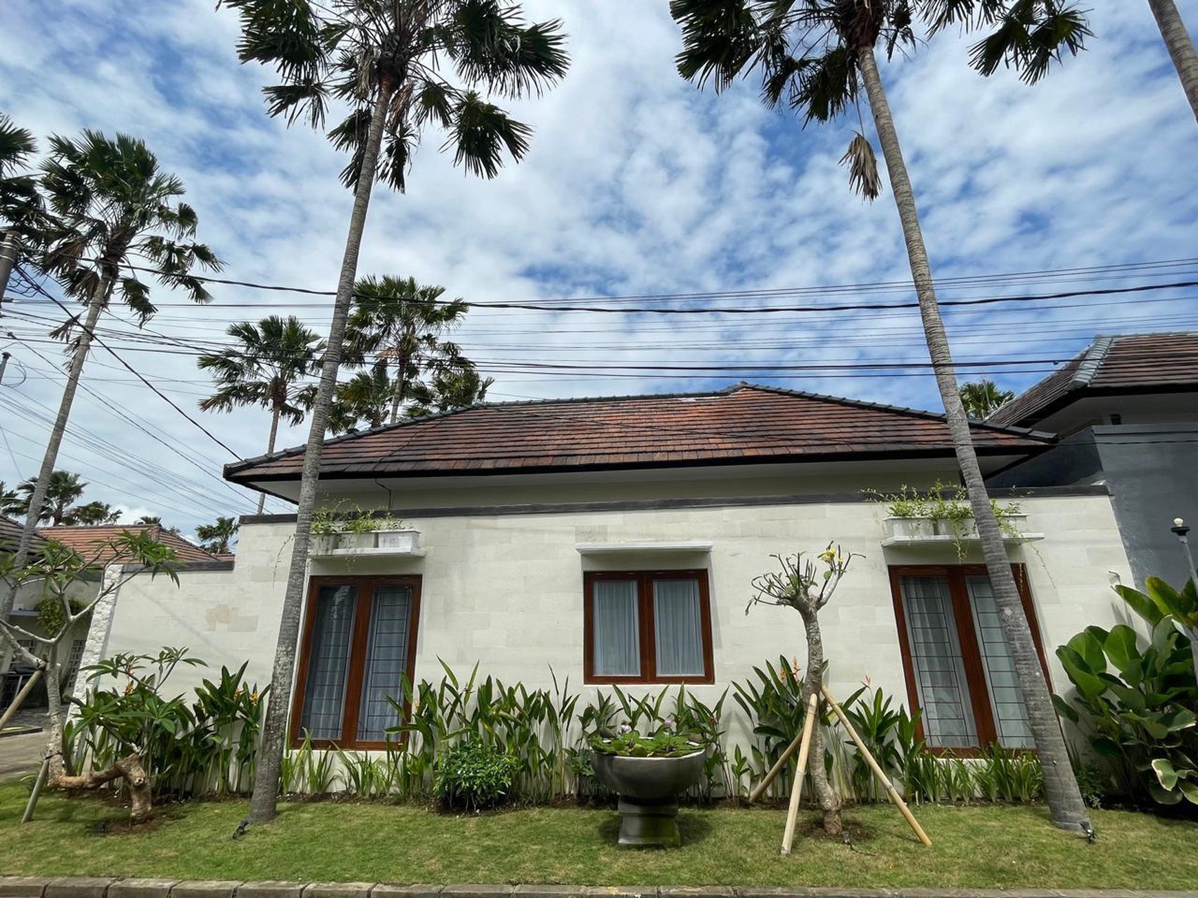For Sale Beautiful Minimalist Villa with Heated Pool in Ungasan