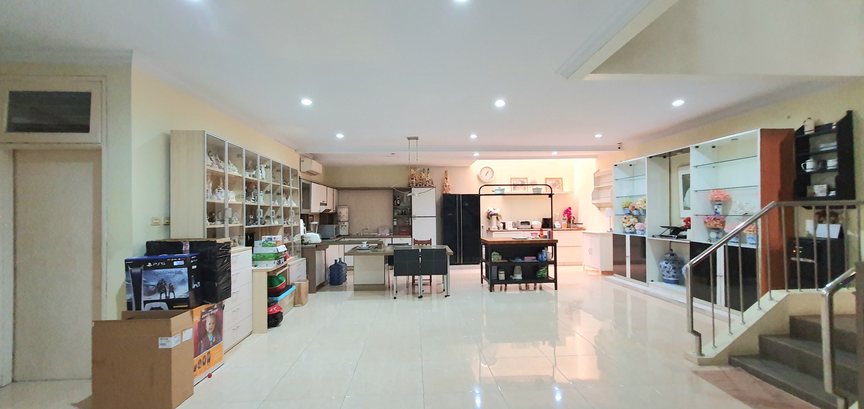 Rumah Gading Kirana Timur Kelapa Gading Luas 11x20m2
