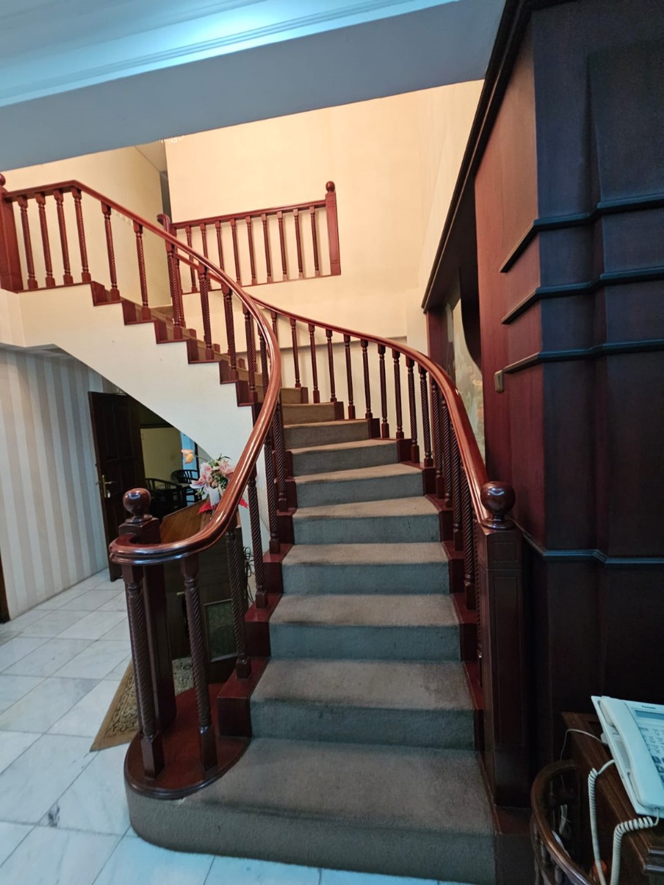 Rumah 2 Lantai, Halaman Asri Siap Huni di H Sidup Rempoa