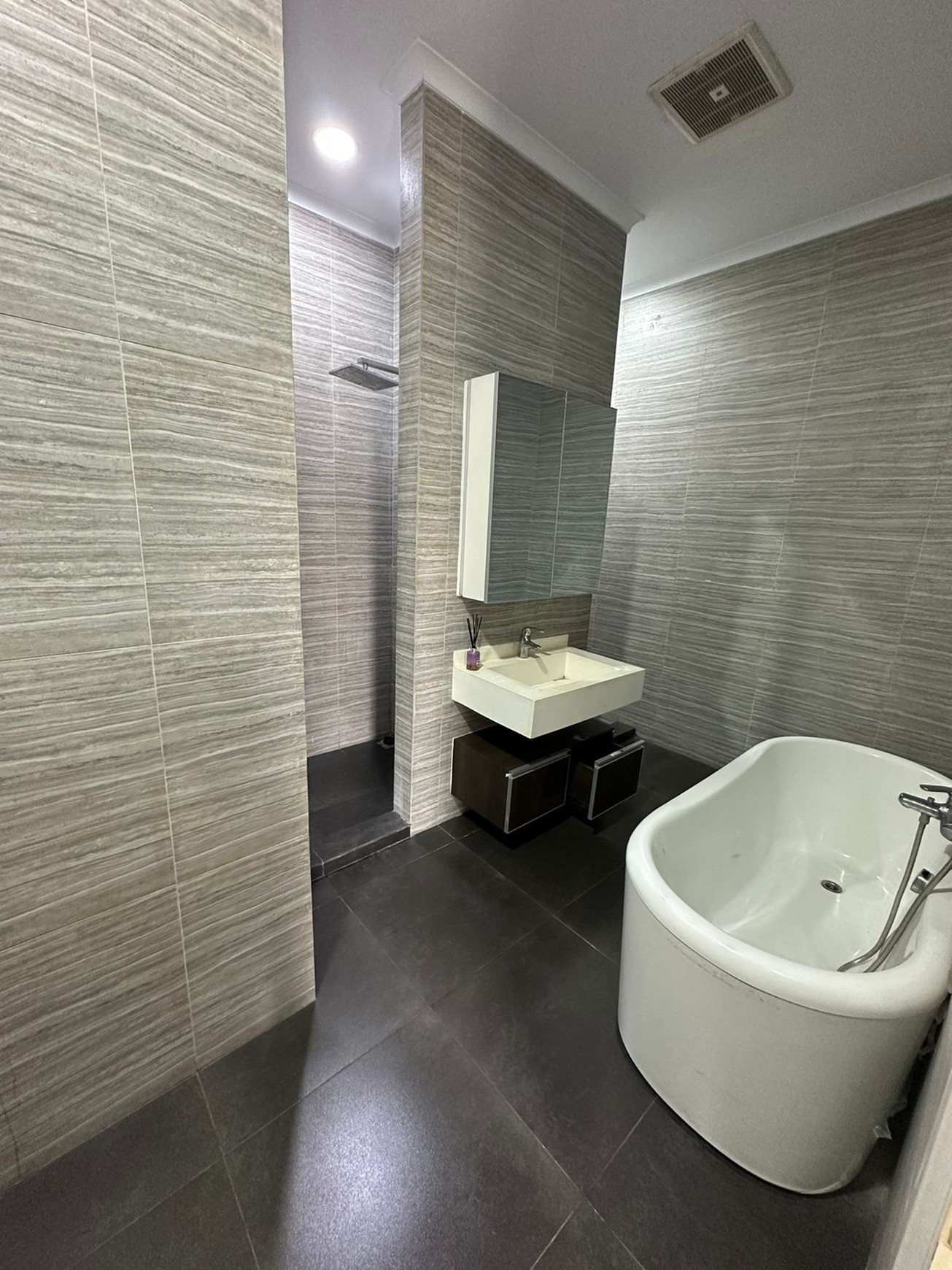 Dijual cepat rumah strategis, murah, siap huni, anthea puspita loka serpong tangerang selatan banten