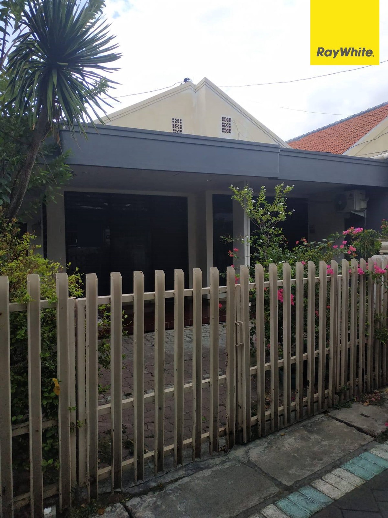 Dijual Rumah di Jl Karang Gayam Tambaksari Surabaya