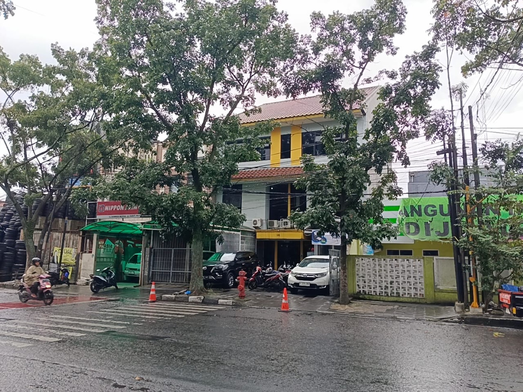 Kantor di Buah Batu dekat Universitas Langlangbuana