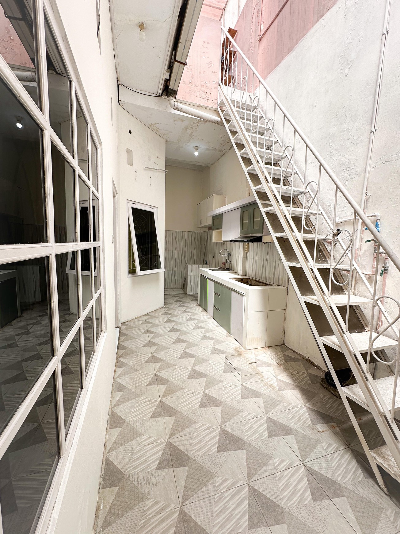 Rumah Tinggal Lokasi Strategis di Daerah Condong Catur Sleman 