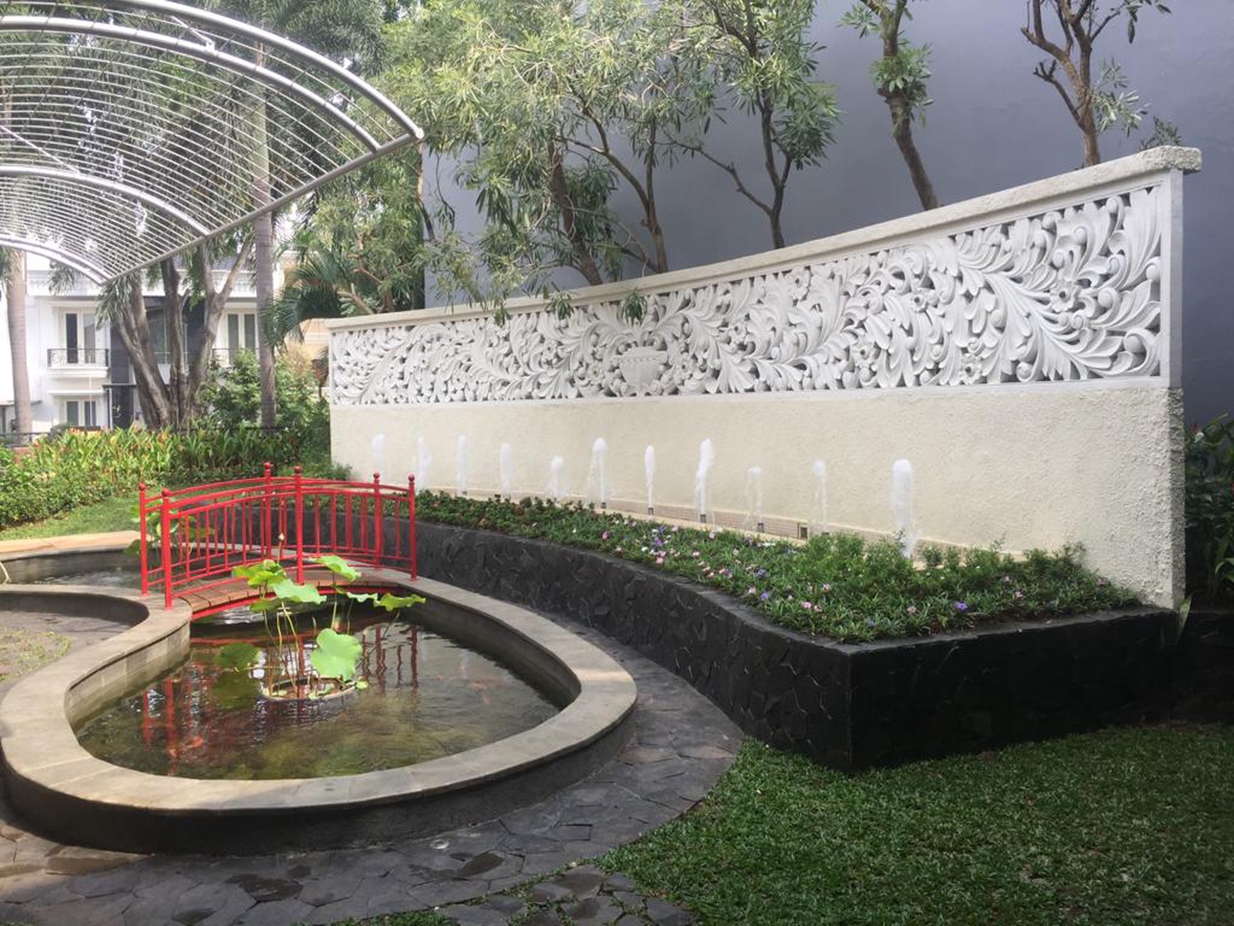 Rumah Mewah 3 Lantai Kondisi Siap Huni dan Lokasi Premium @Jakarta Selatan