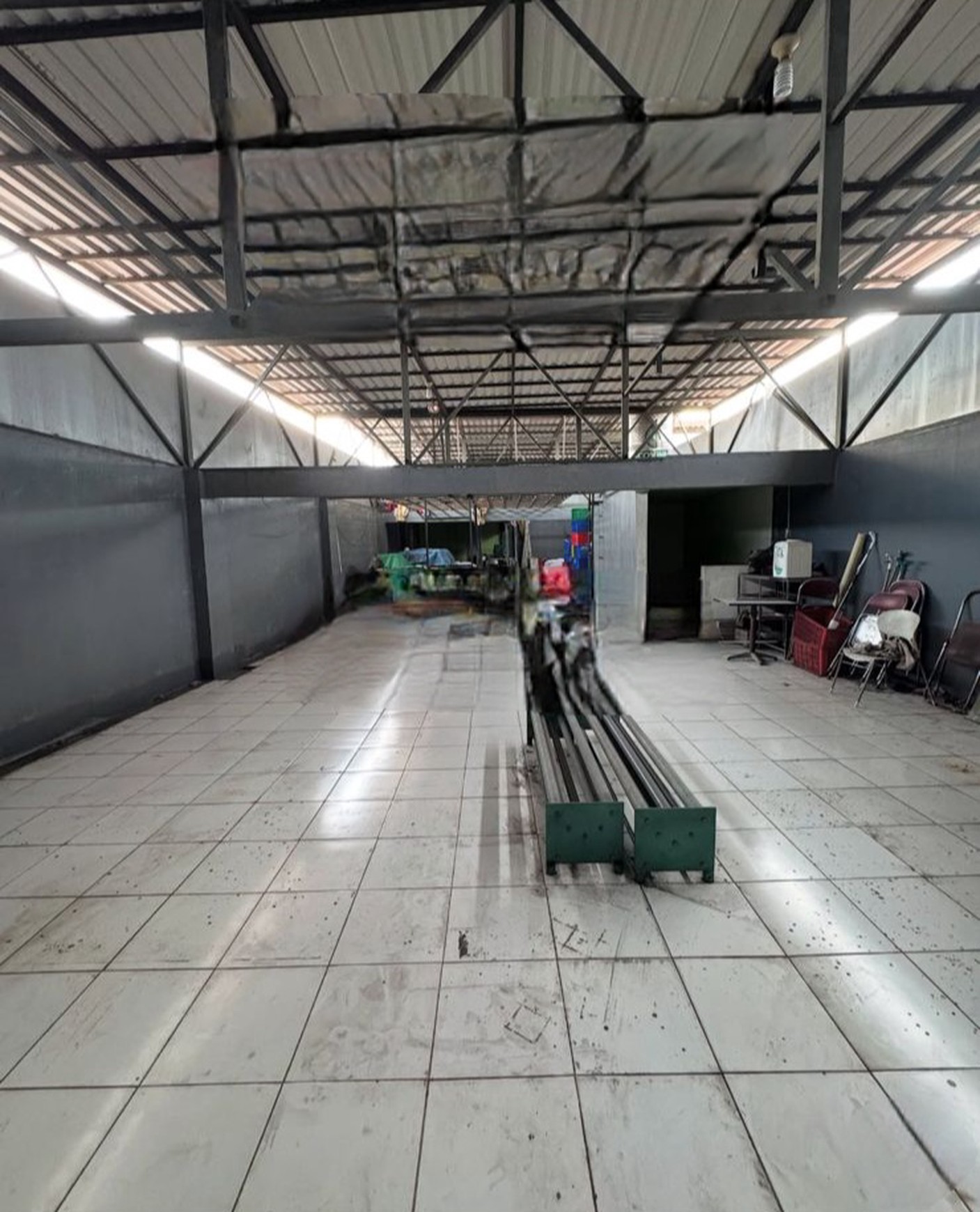 Dijual / Disewakan Ruko Kapasari - Kapasan - Simokerto Surabaya Pusat Kota - Nol Jalan Raya Komersial Area plus Lift Barang