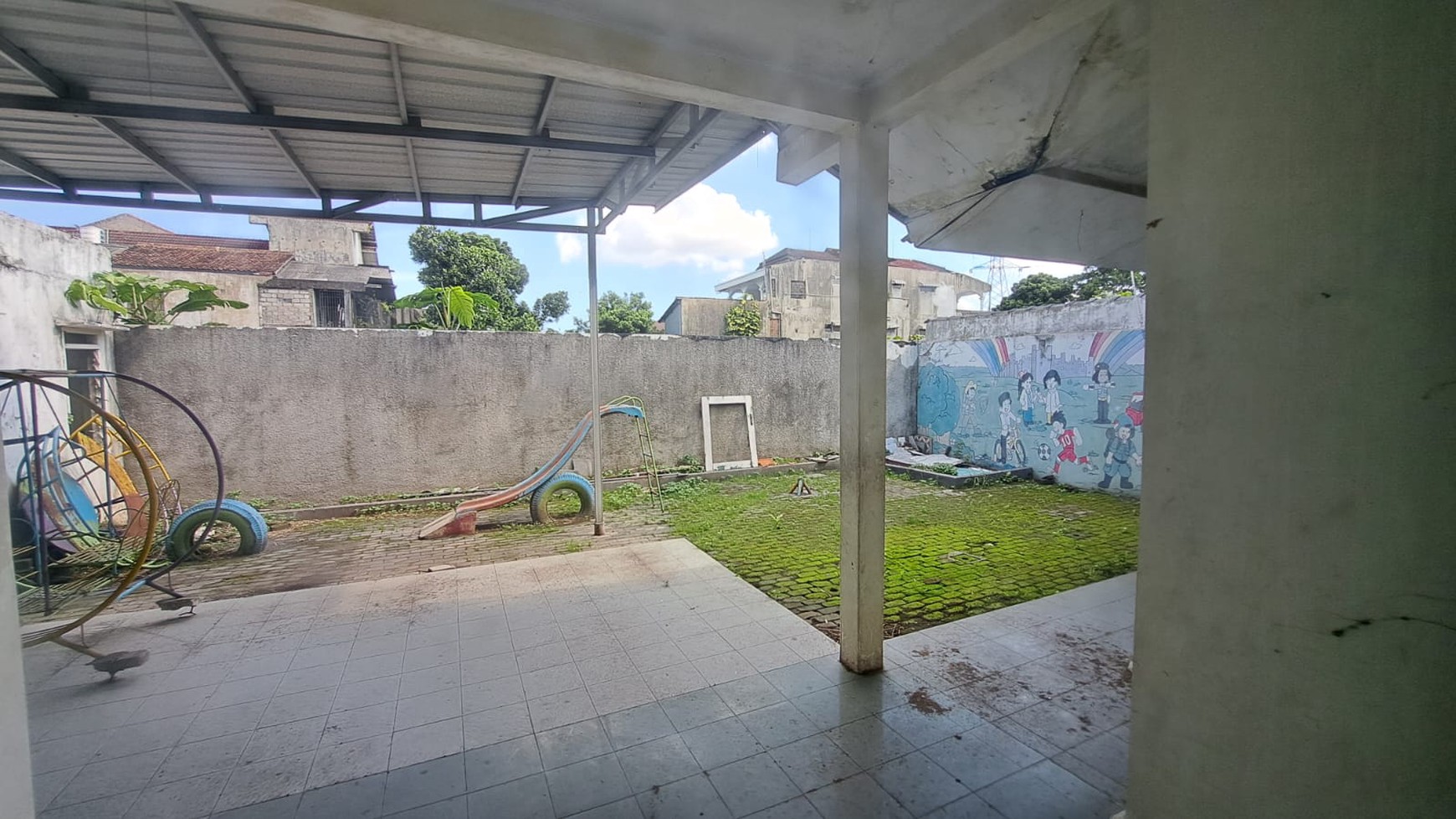 Rumah dengan Luas Tanah 357 Meter Persegi Lokasi Dekat dari Jalan Kaliurang 