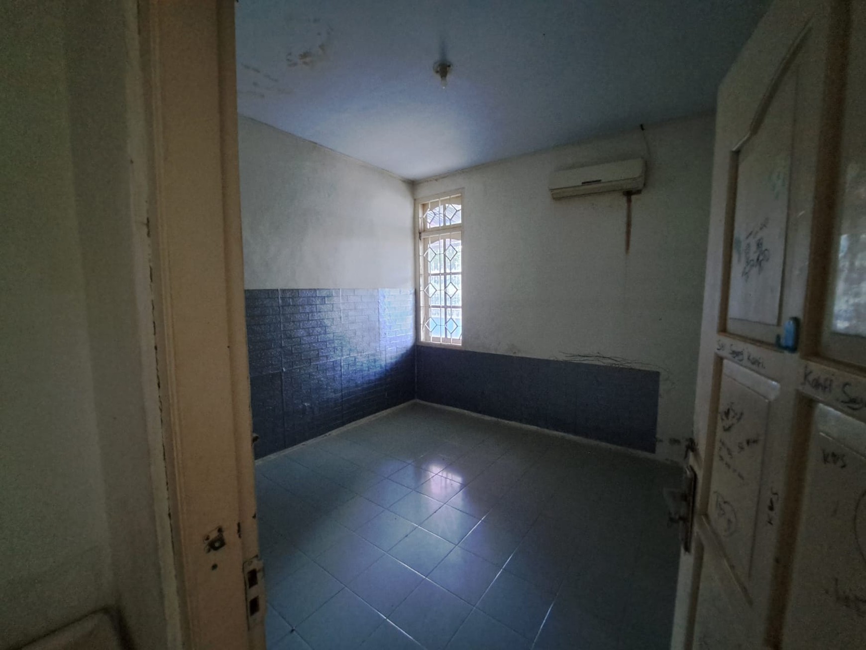 Rumah dengan Luas Tanah 357 Meter Persegi Lokasi Dekat dari Jalan Kaliurang 