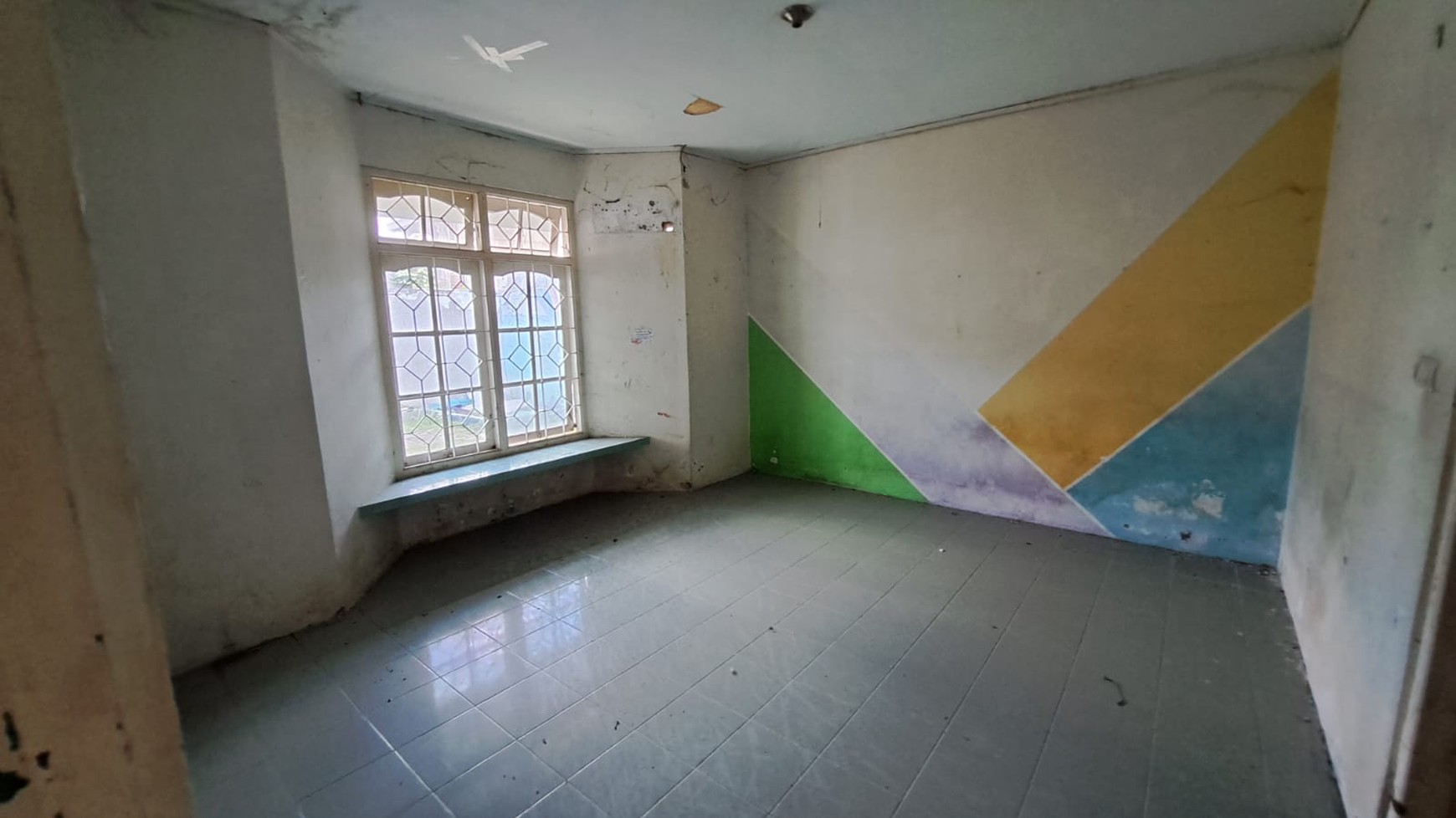 Rumah dengan Luas Tanah 357 Meter Persegi Lokasi Dekat dari Jalan Kaliurang 