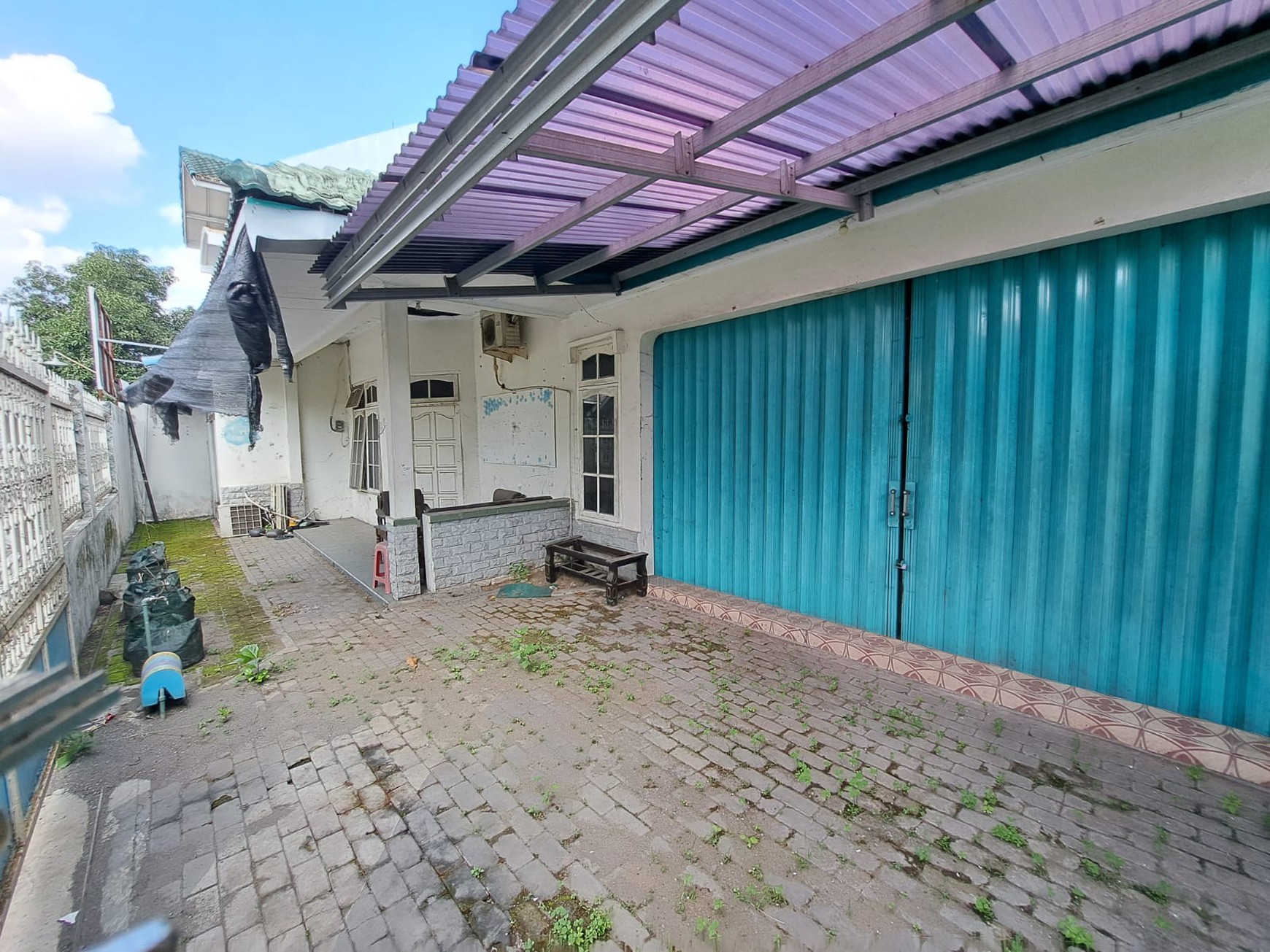 Rumah dengan Luas Tanah 357 Meter Persegi Lokasi Dekat dari Jalan Kaliurang 