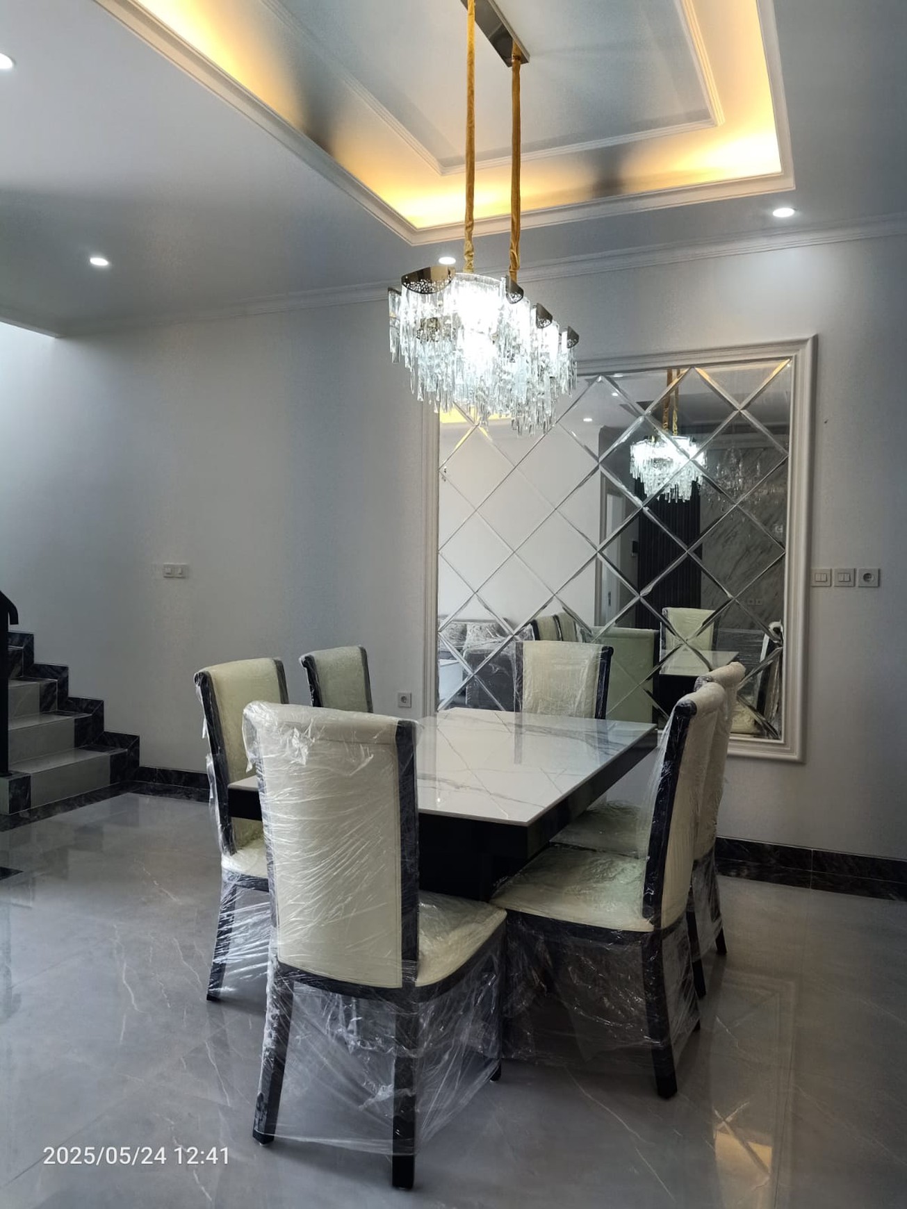 Rumah Dalam Perumahan Pesona Sleman City Pandowoharjo Sleman