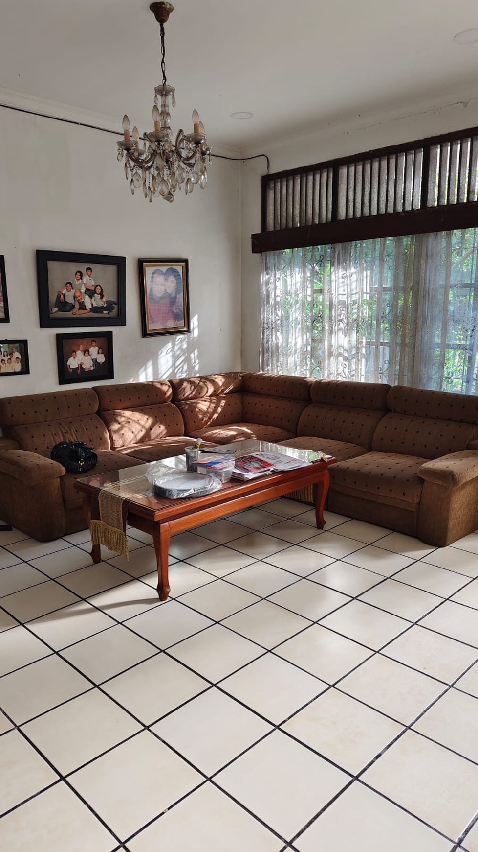 Di Jual Rumah Siap Huni lokasi di Jl Keuangan cilandak Jakarta Selatan
