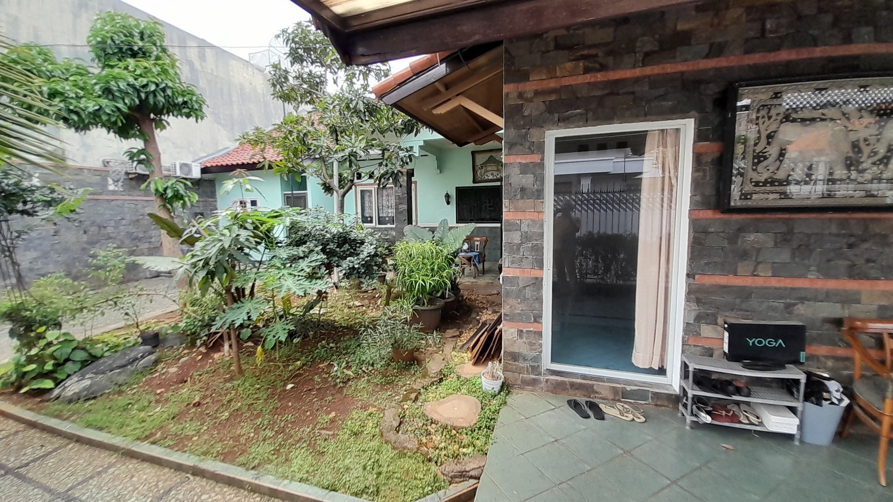 Rumah Asri di area Cimanggis, Depok