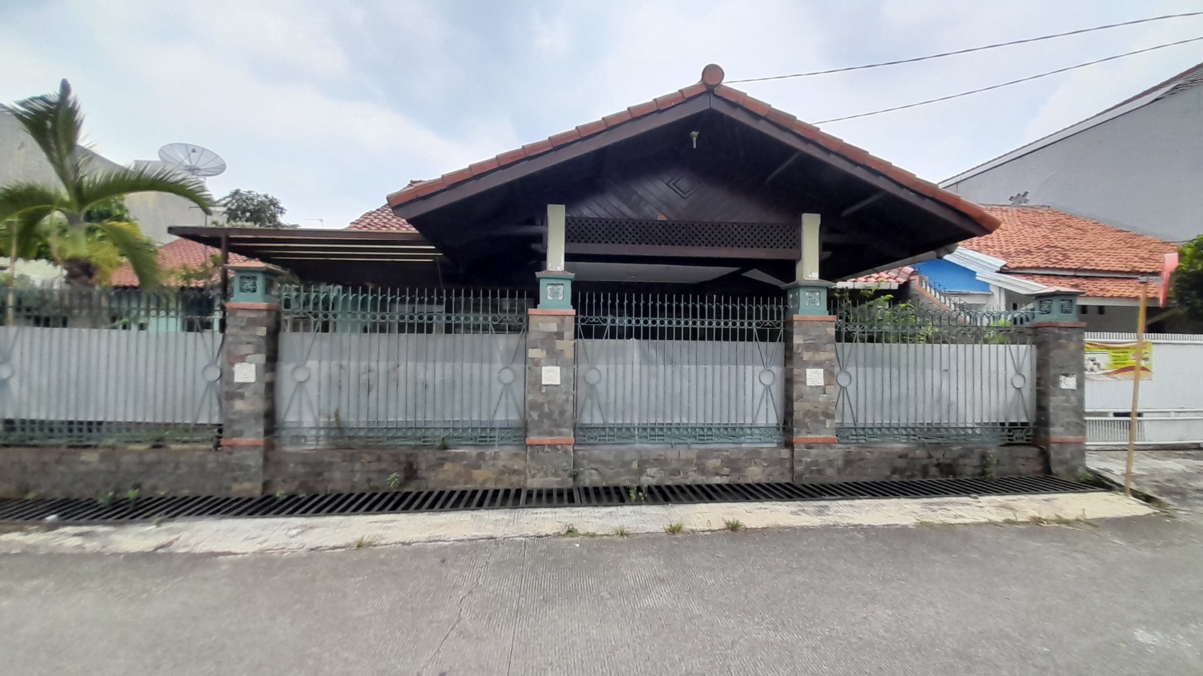 Rumah Asri di area Cimanggis, Depok