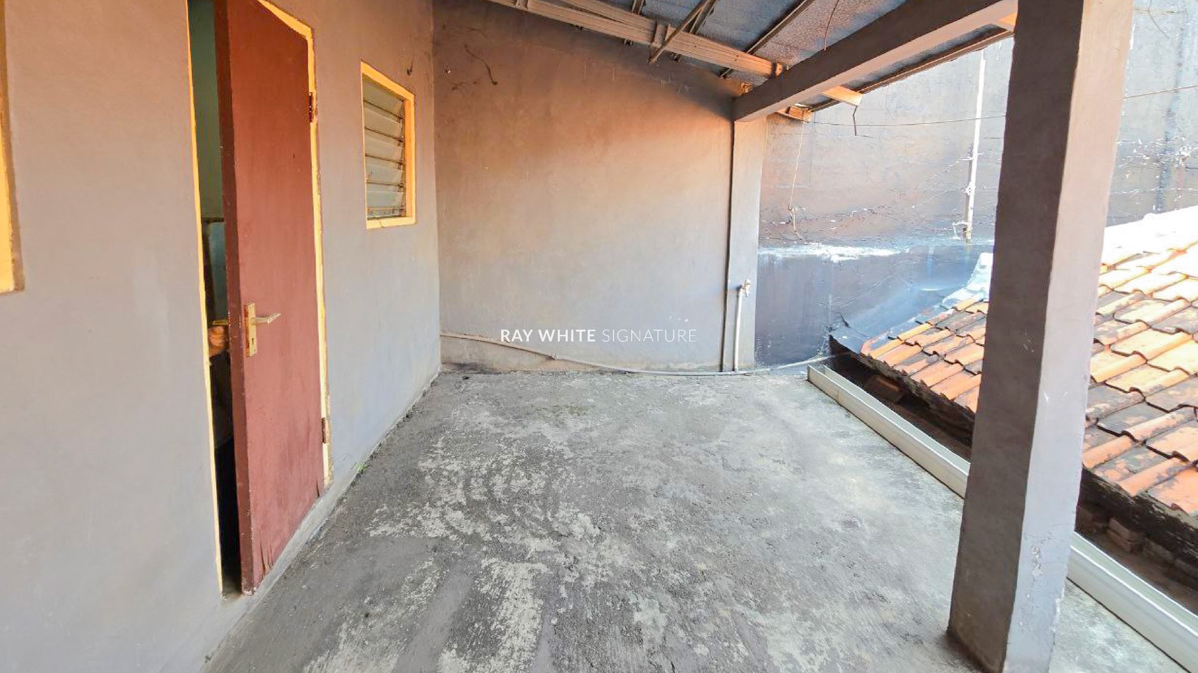 Dijual Bangunan 3 Rumah di Jl Persada Raya Menteng Dalam