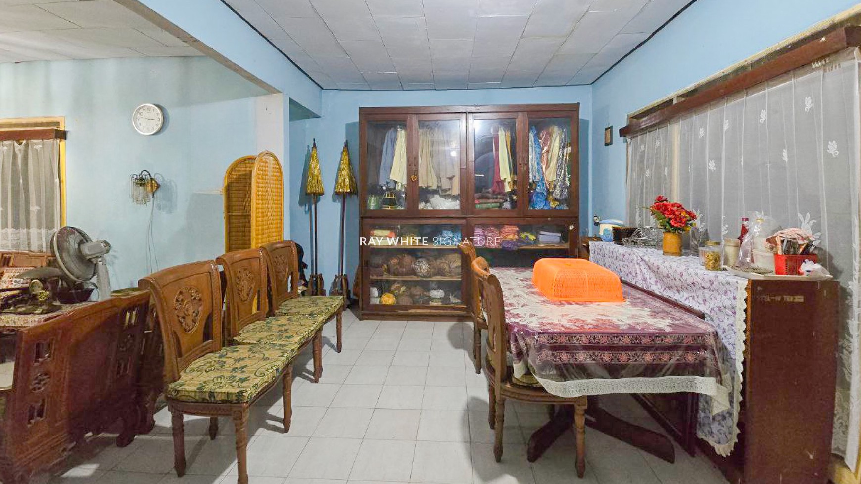 Dijual Bangunan 3 Rumah di Jl Persada Raya Menteng Dalam