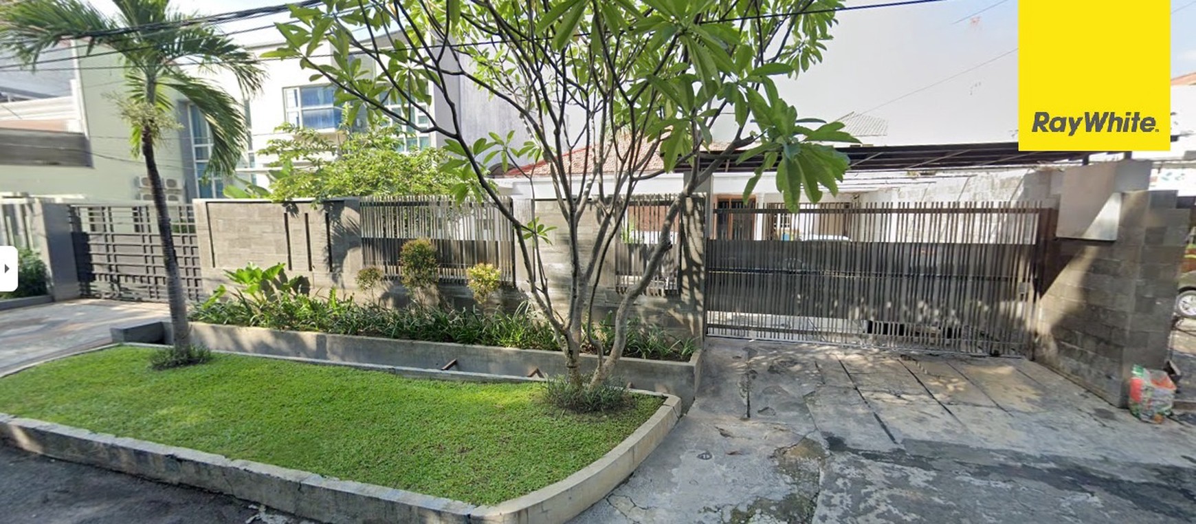 Dijual Rumah Pusat Kota di Jl Prapanca Darmo Surabaya