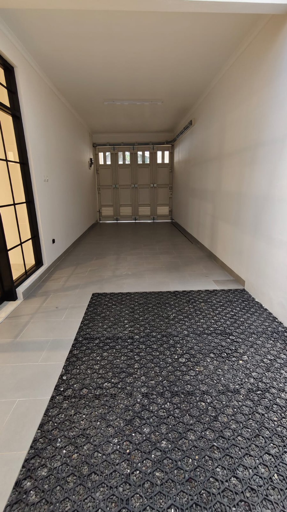 Di Sewa Rumah Bagus lokasi di Jl Terogong, cilandak, Jakarta Selatan