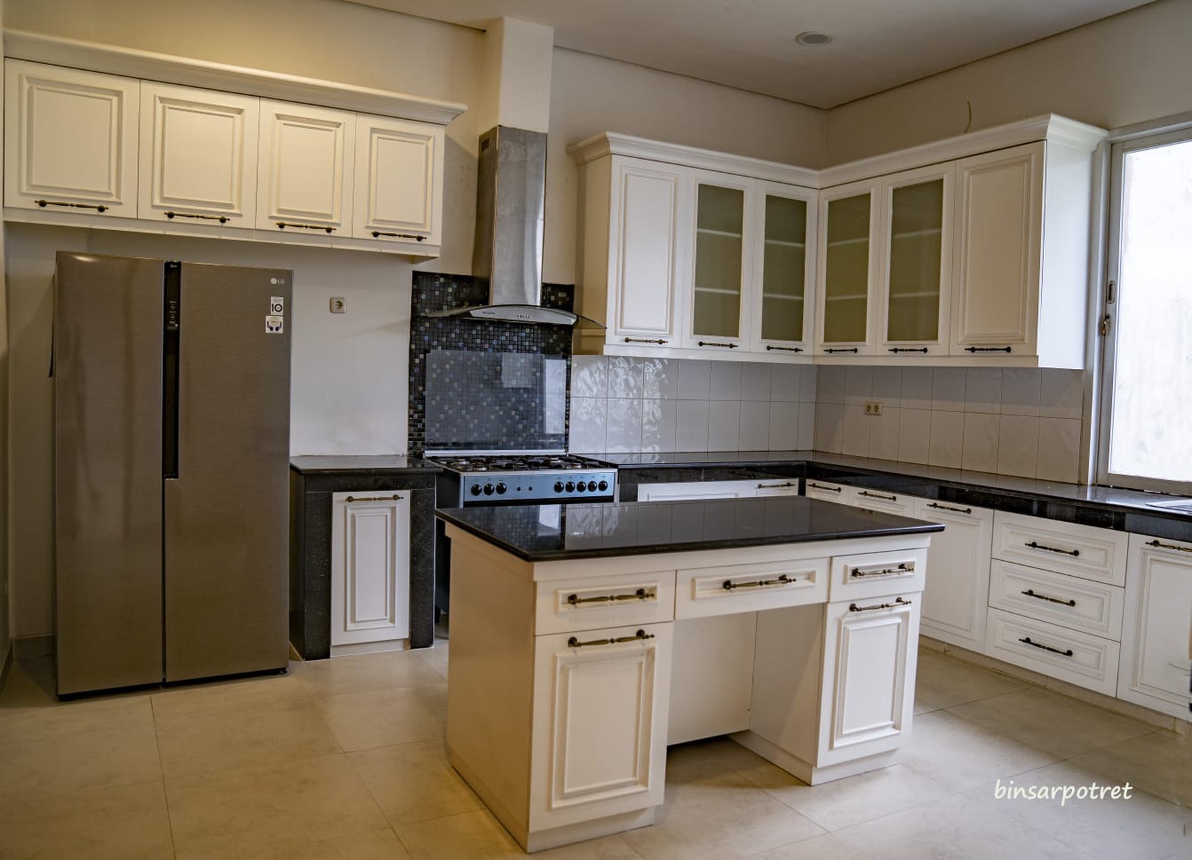 Nice beautiful house inside exclusive area