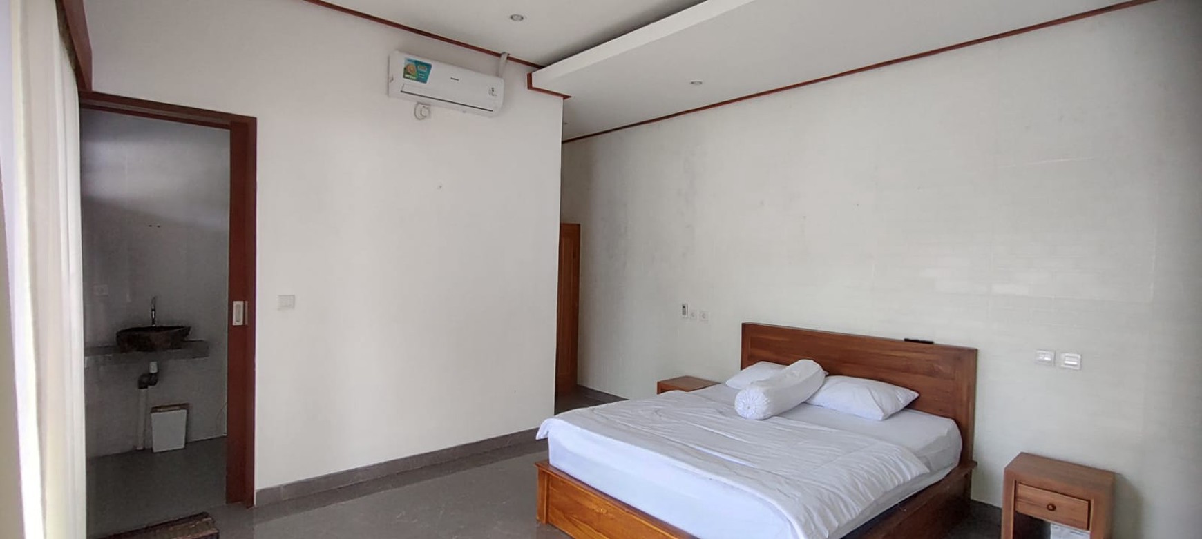 For Rent Villa 3 Bedrooms in Great Location Munggu Bali