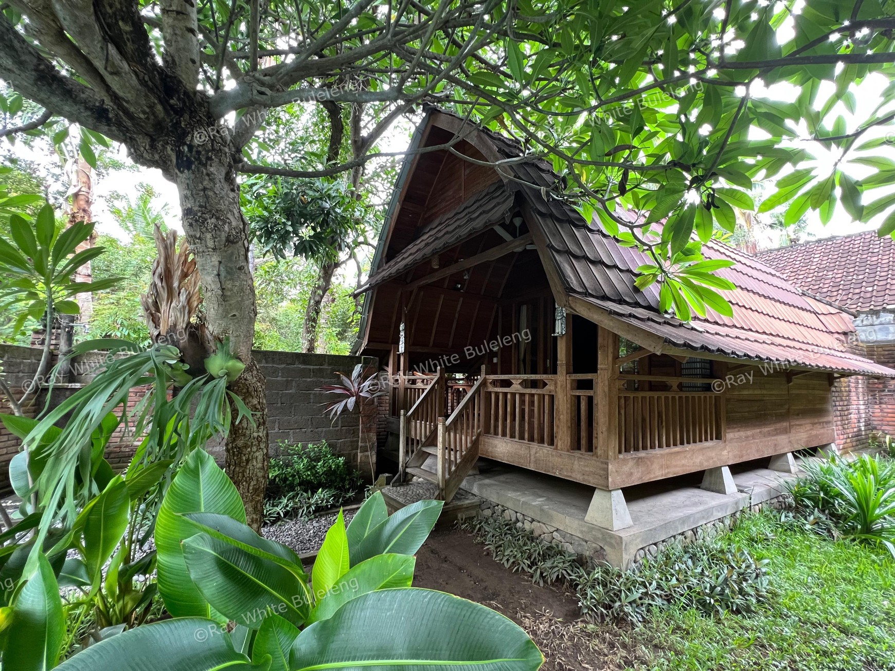 Business Opportunity: A Tropical Sanctuary & Serene Eco Villa In Tejakula For Sale!