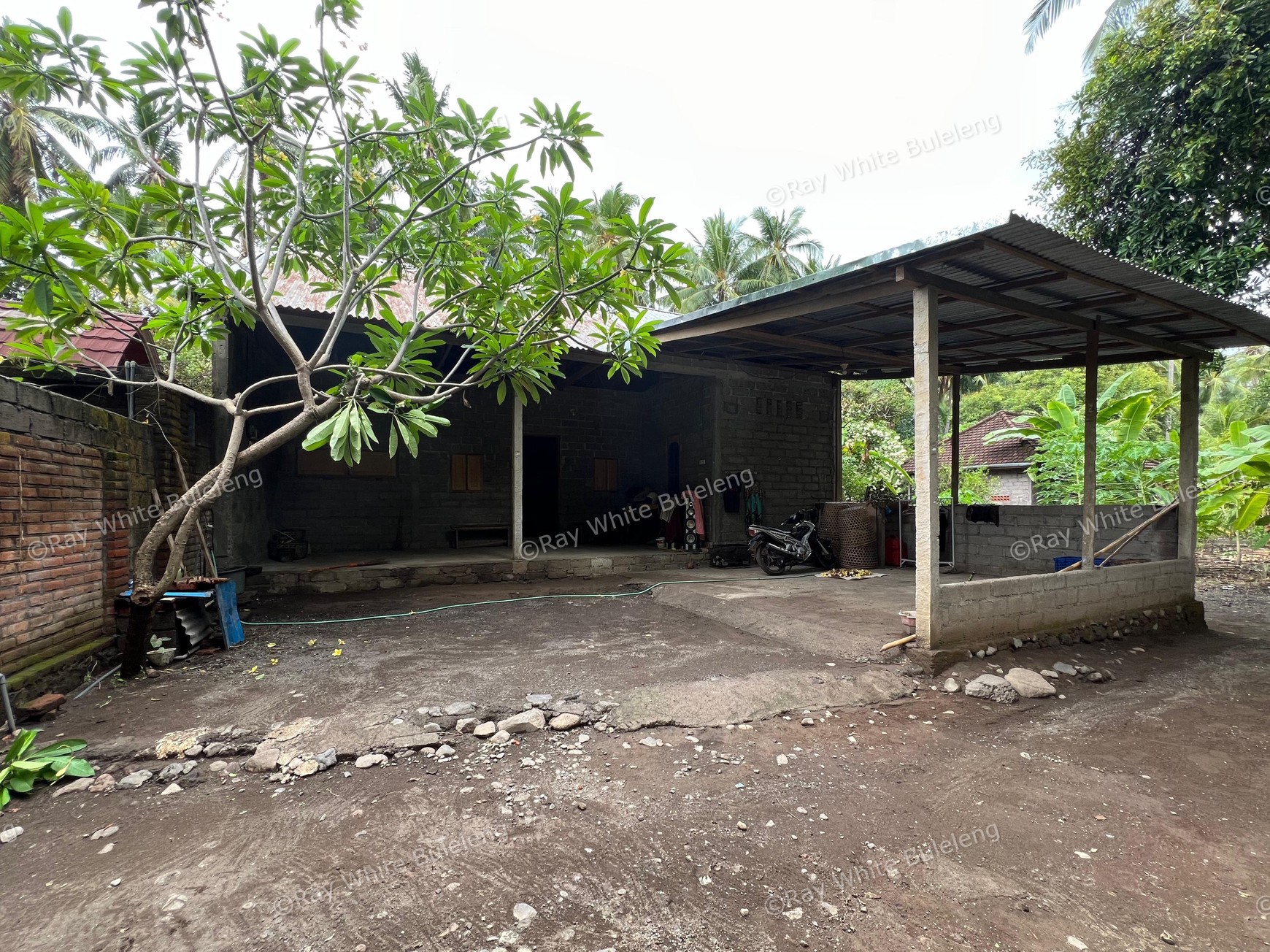 Business Opportunity: A Tropical Sanctuary & Serene Eco Villa In Tejakula For Sale!