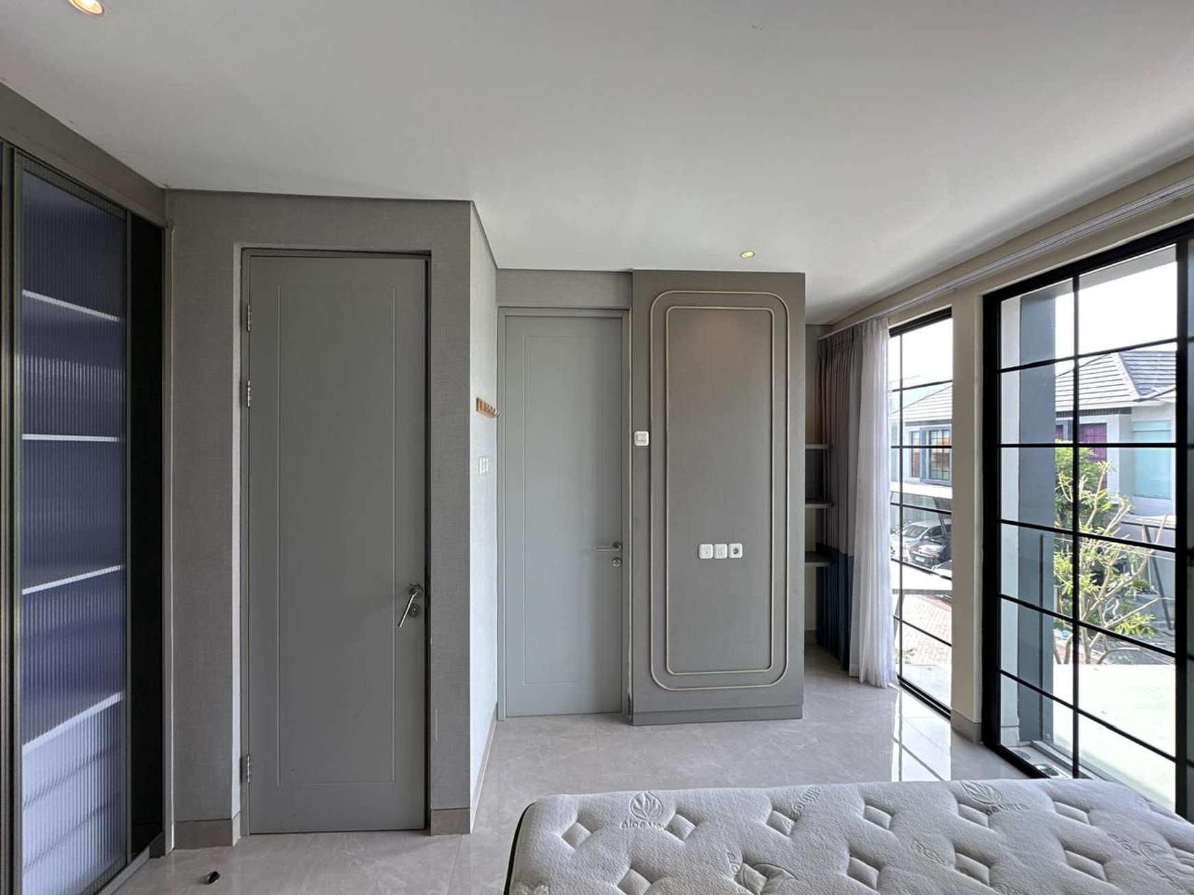 Dijual full furnished di Grand Pakuwon