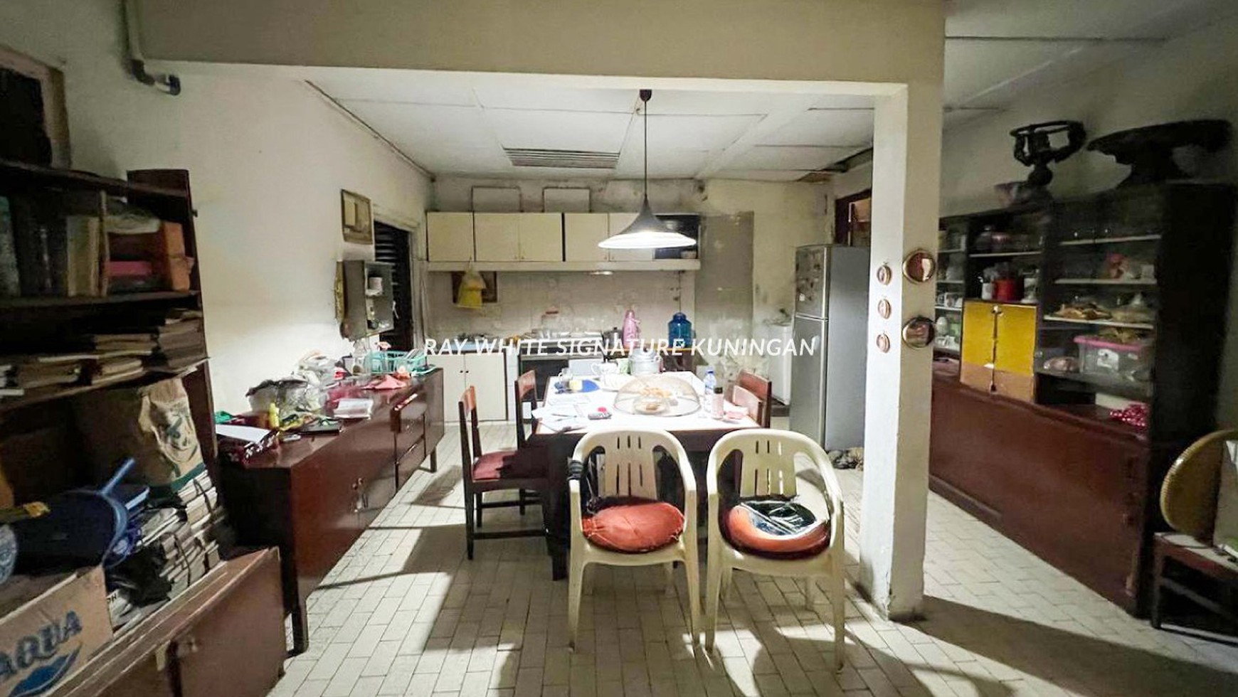Rumah Lama Area Tenang di Jl Ciniru VII Cocok Untuk Hunian atau Kost