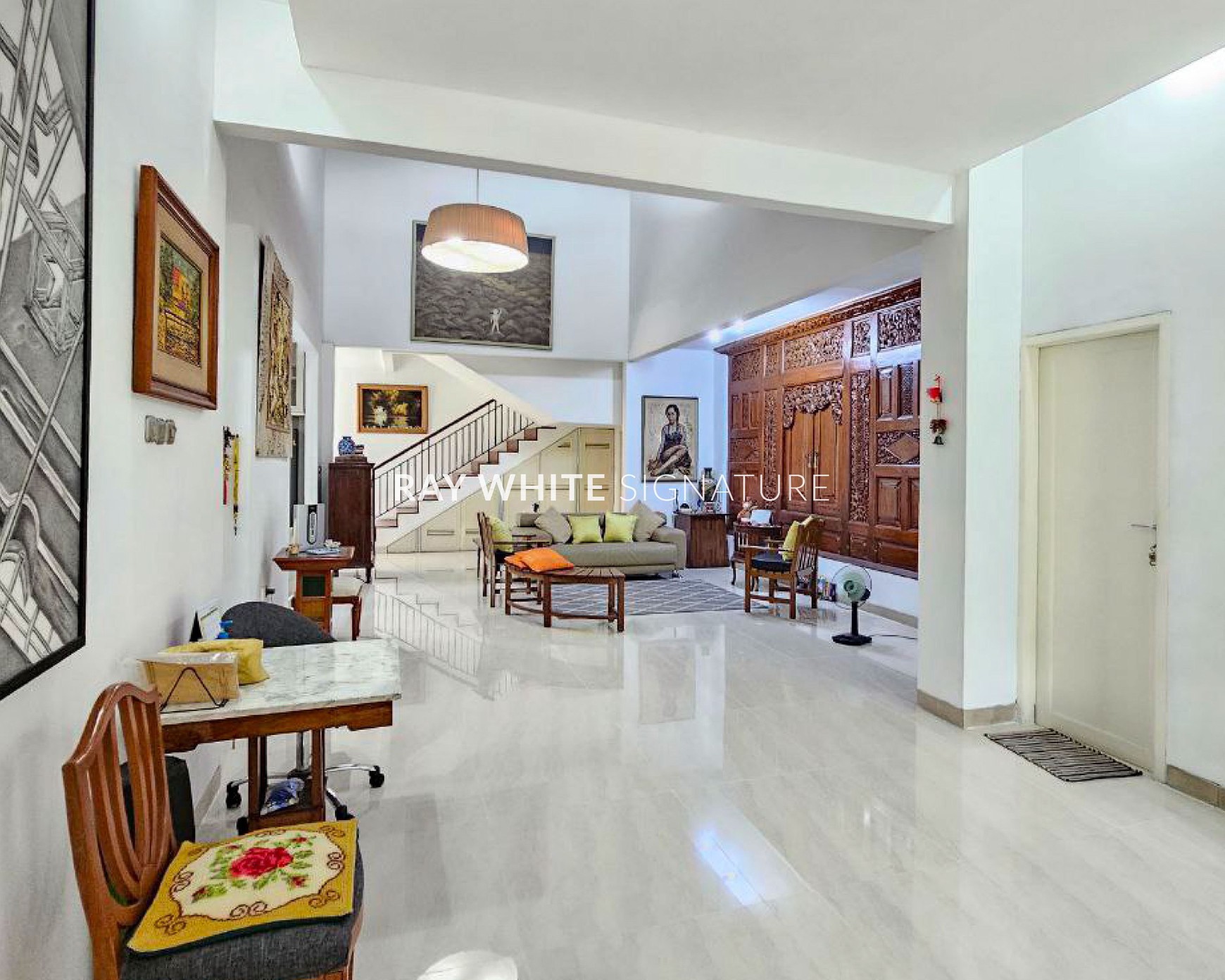 Rumah Mewah 2 Lantai Daerah SCBD Jl Tulodong Bawah IV