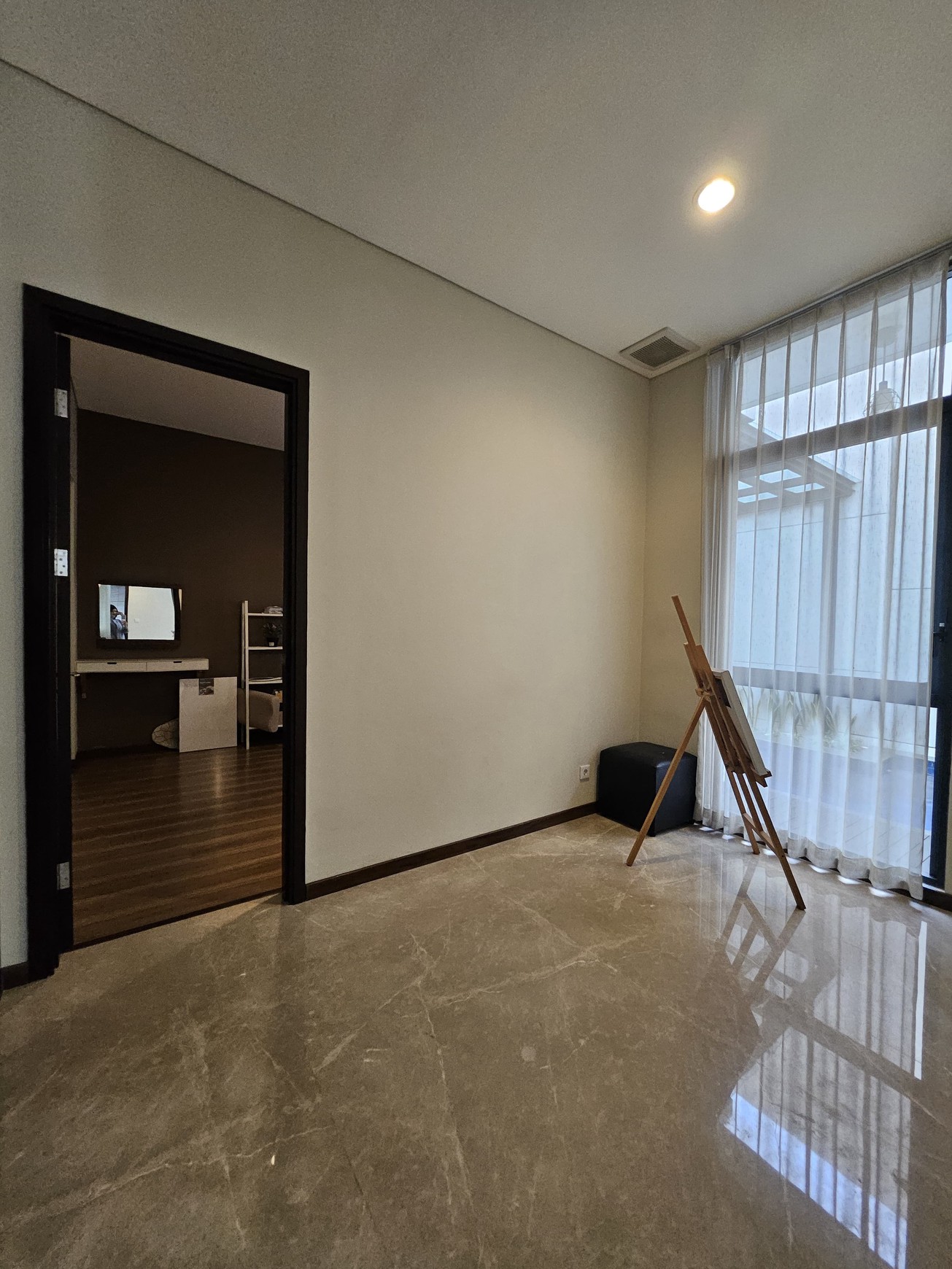 Rumah mewah dgn pool di Nava Park Lake Wood, BSD