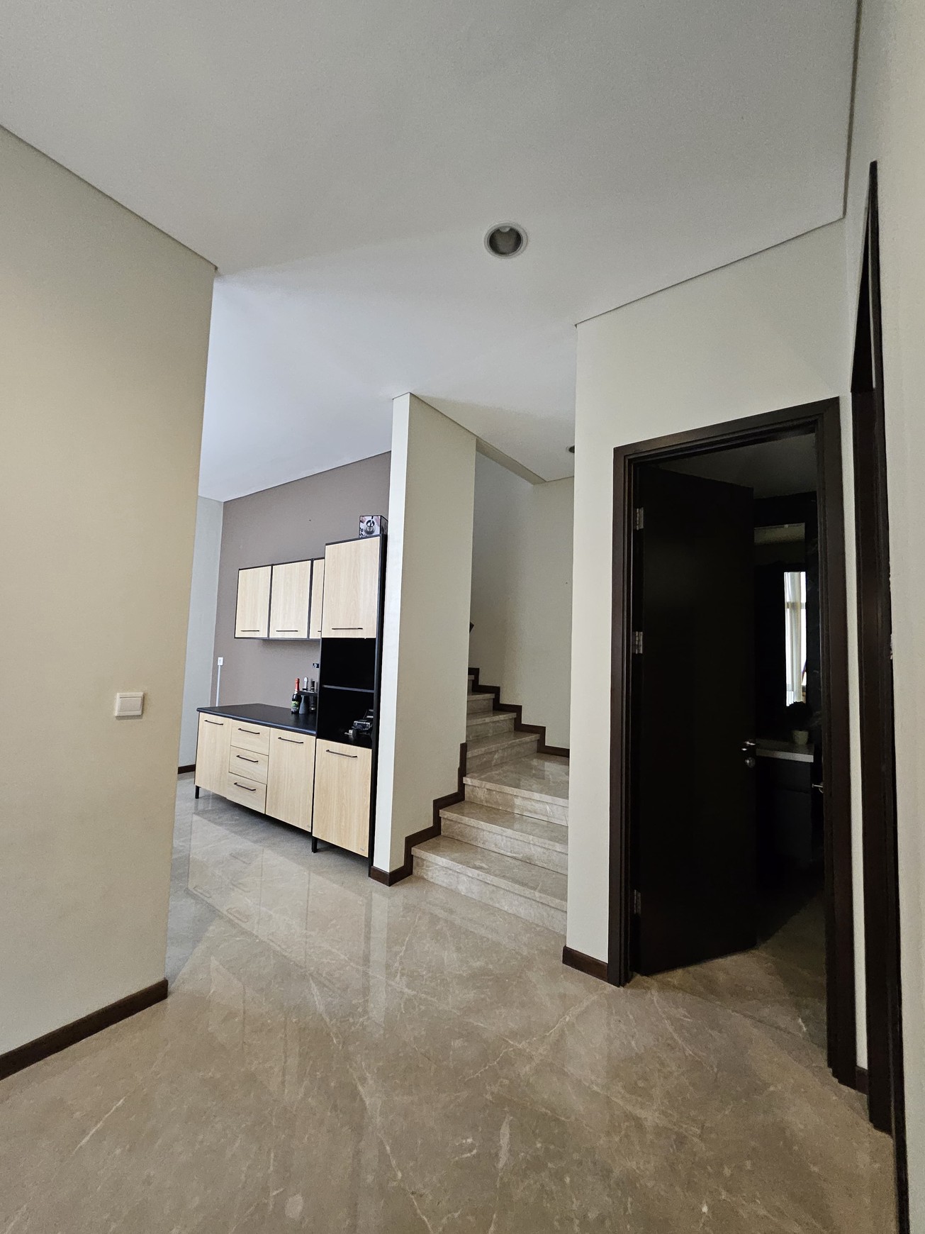 Rumah mewah dgn pool di Nava Park Lake Wood, BSD