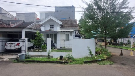 Rumah Hoek dengan harga 1M an dan luas besar di Cluster Graha Raya