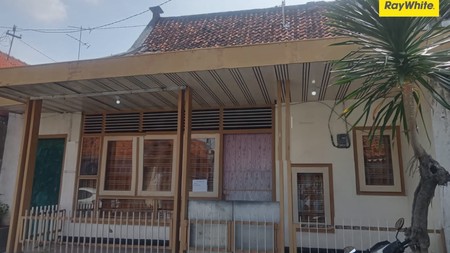 Disewakan Rumah di Jalan Plampitan Surabaya Pusat