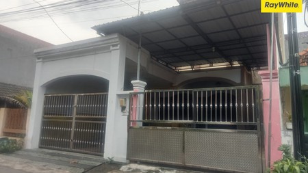 Dijual Rumah di Kedung Klinter Surabaya Pusat
