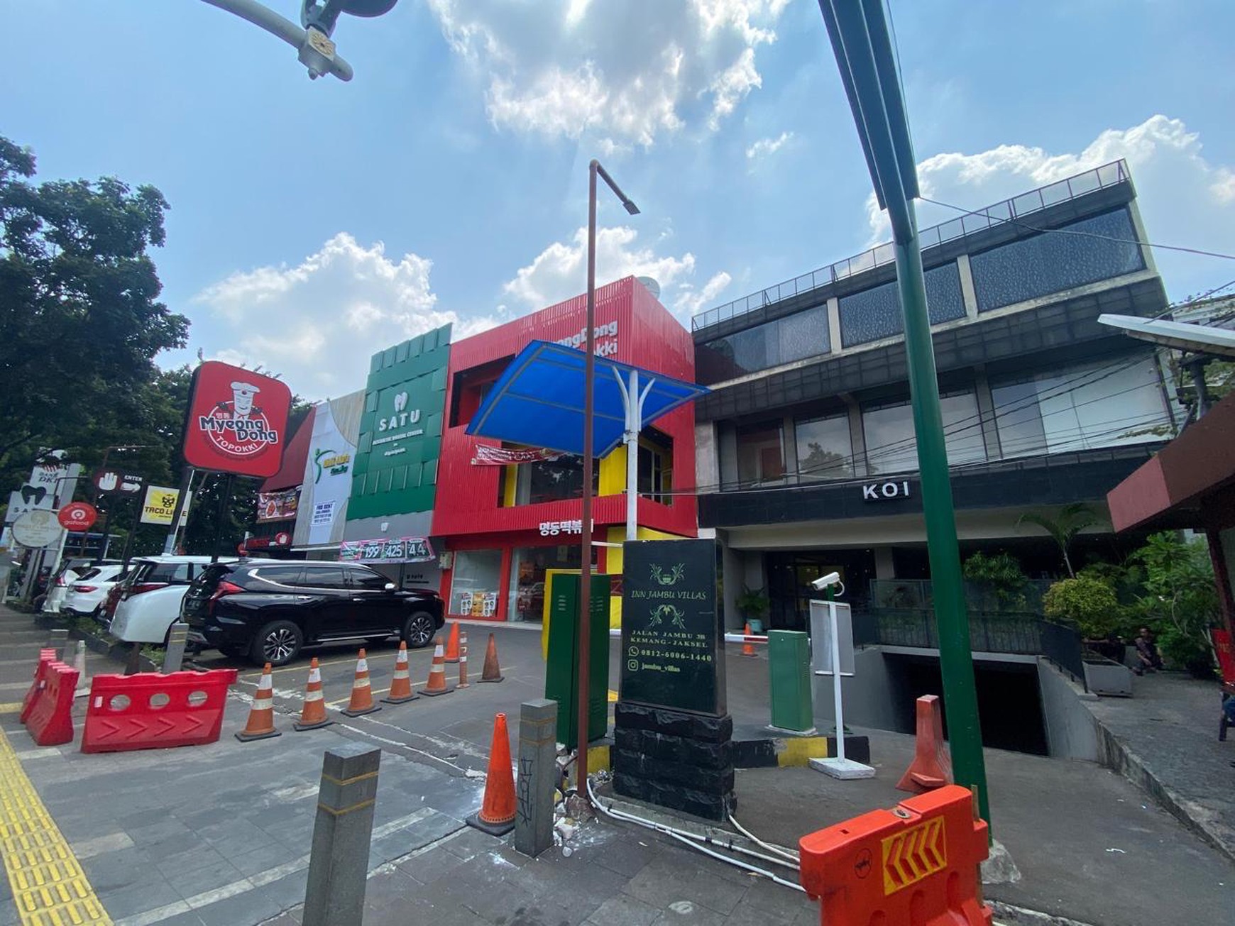 Disewakan Ruko Bagus di Centra Kemang Jakarta Selatan