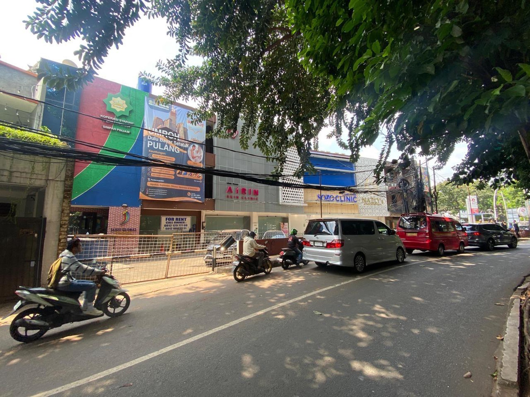 Disewakan Ruko Bagus di Centra Kemang Jakarta Selatan
