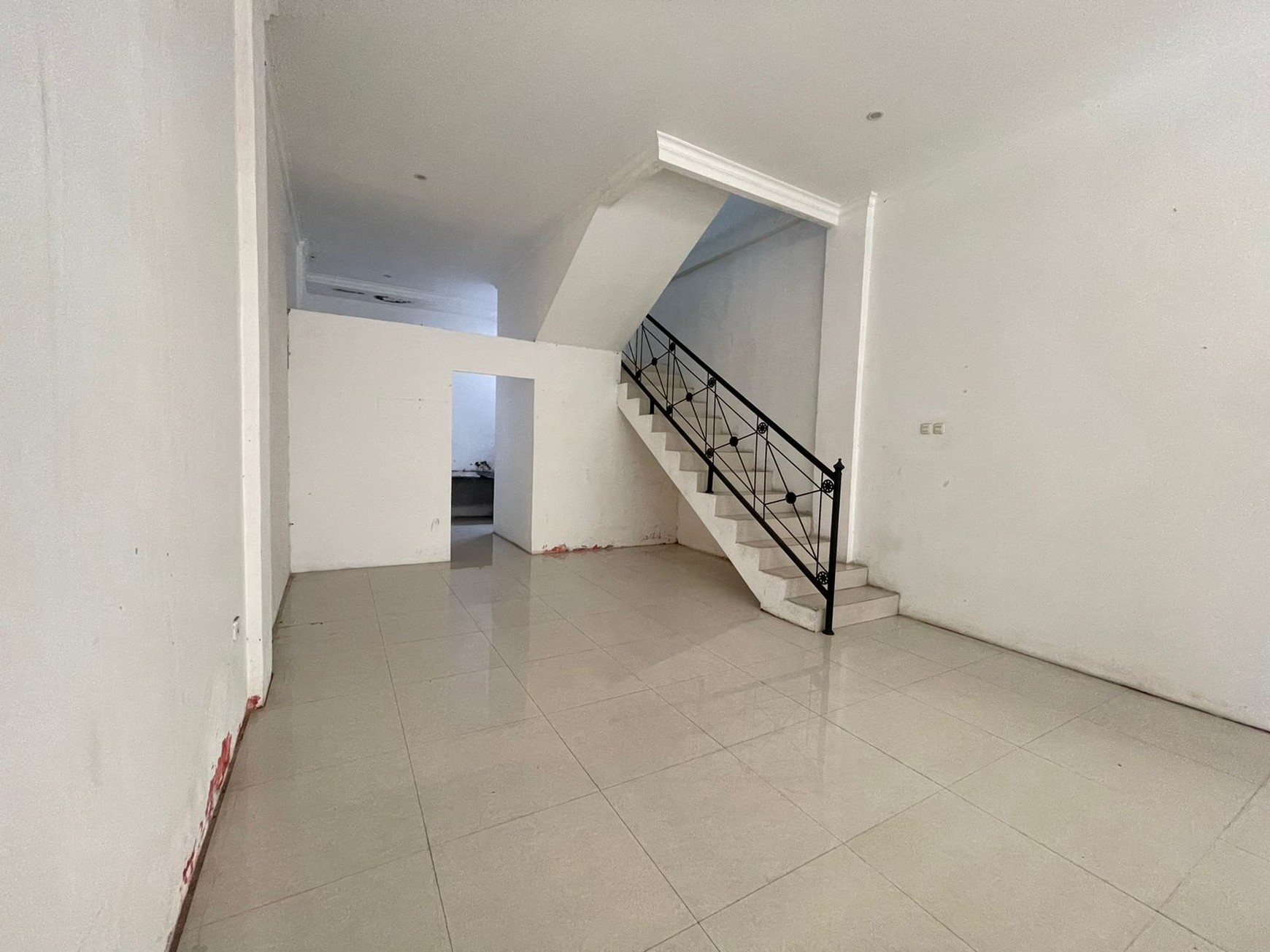 Dijual ruko strategis di Jagakarsa