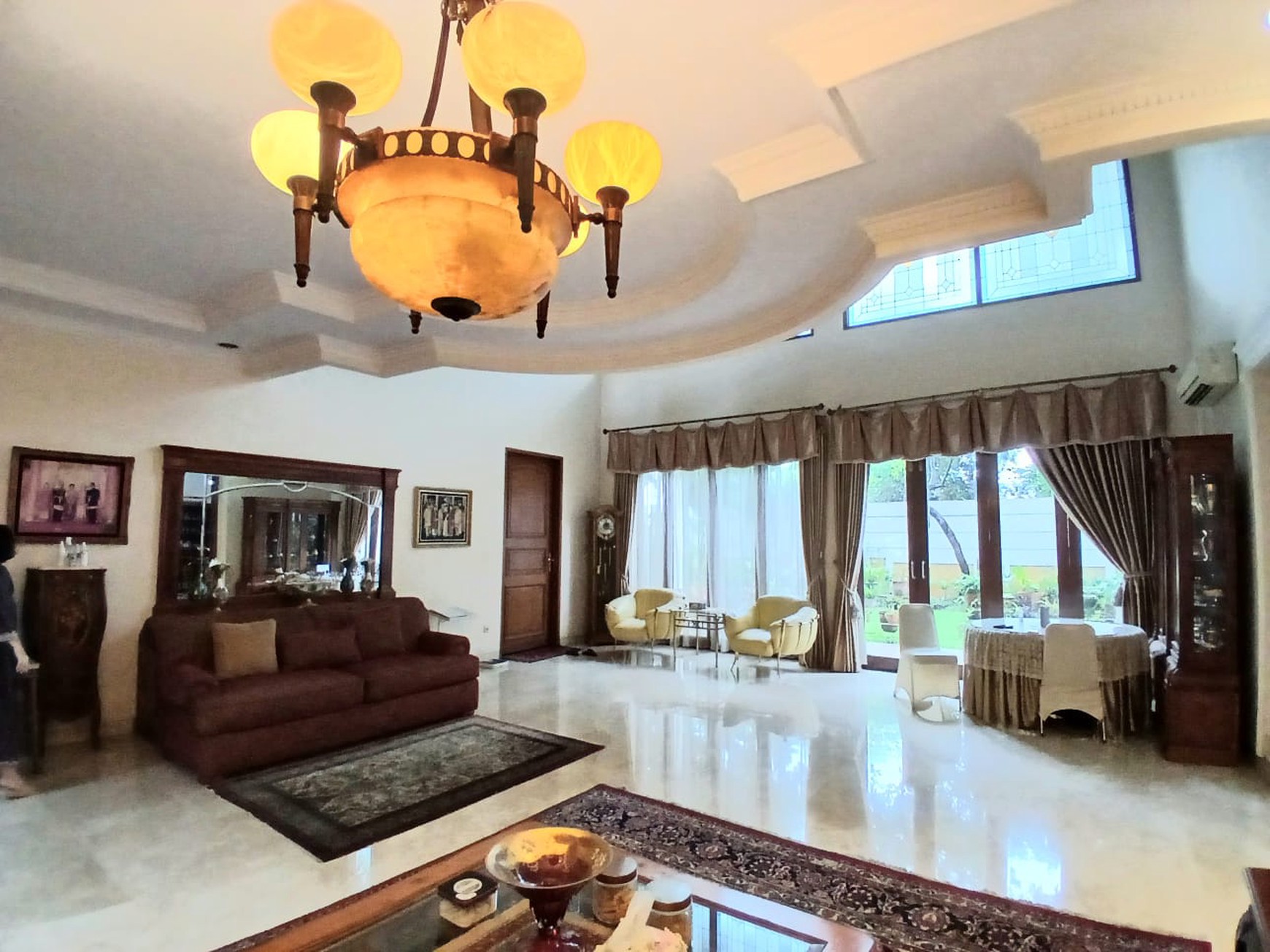 Dijual rumah bagus 2 tingkat di Cipete dekat ke MRT