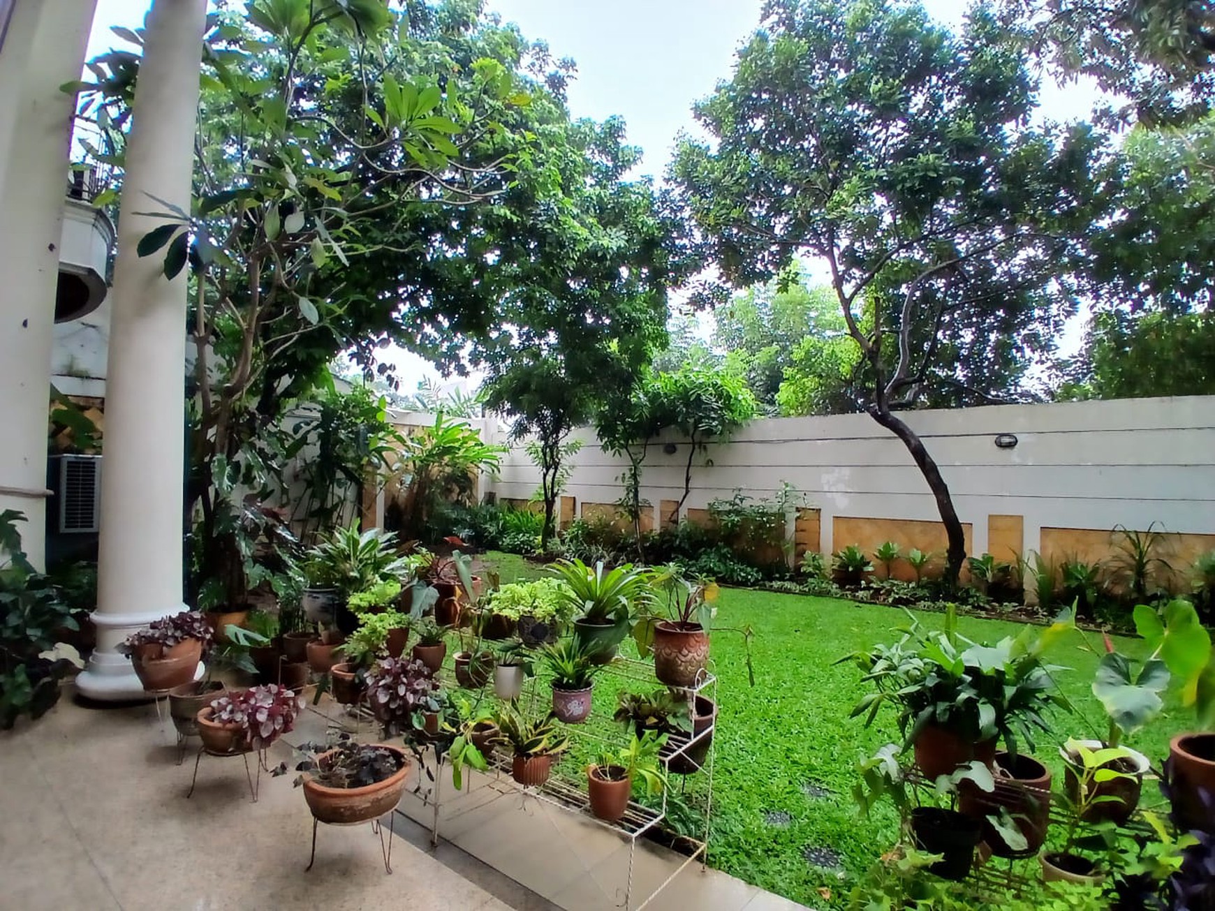 Dijual rumah bagus 2 tingkat di Cipete dekat ke MRT