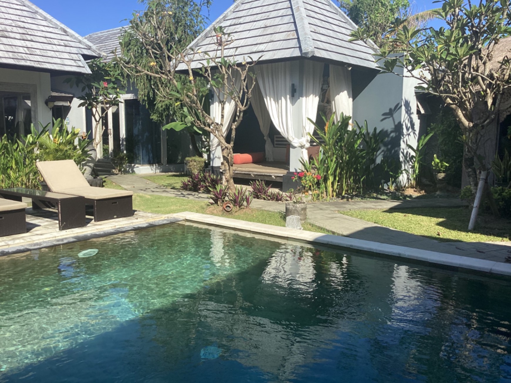 Luxurious Leasehold Villa 2 Minute To The Beach Sanur Bali