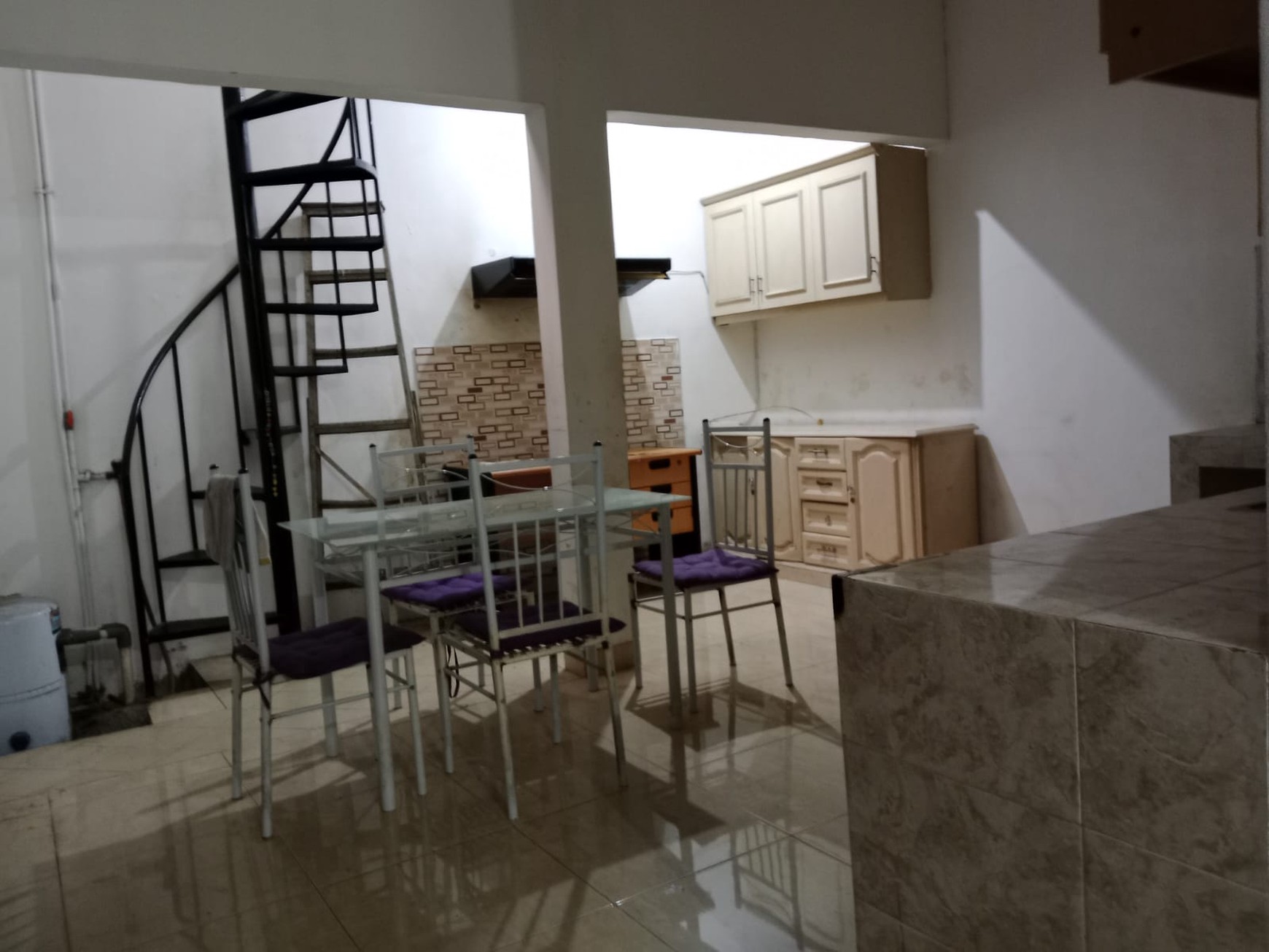 Dijual Rumah Murah Lokasi Strategis di Cinere Gandul