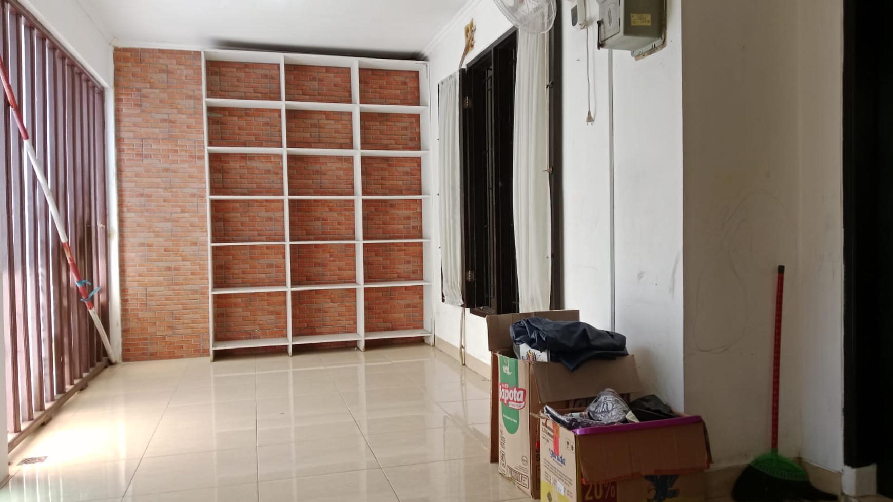 Dijual Rumah Murah Lokasi Strategis di Cinere Gandul