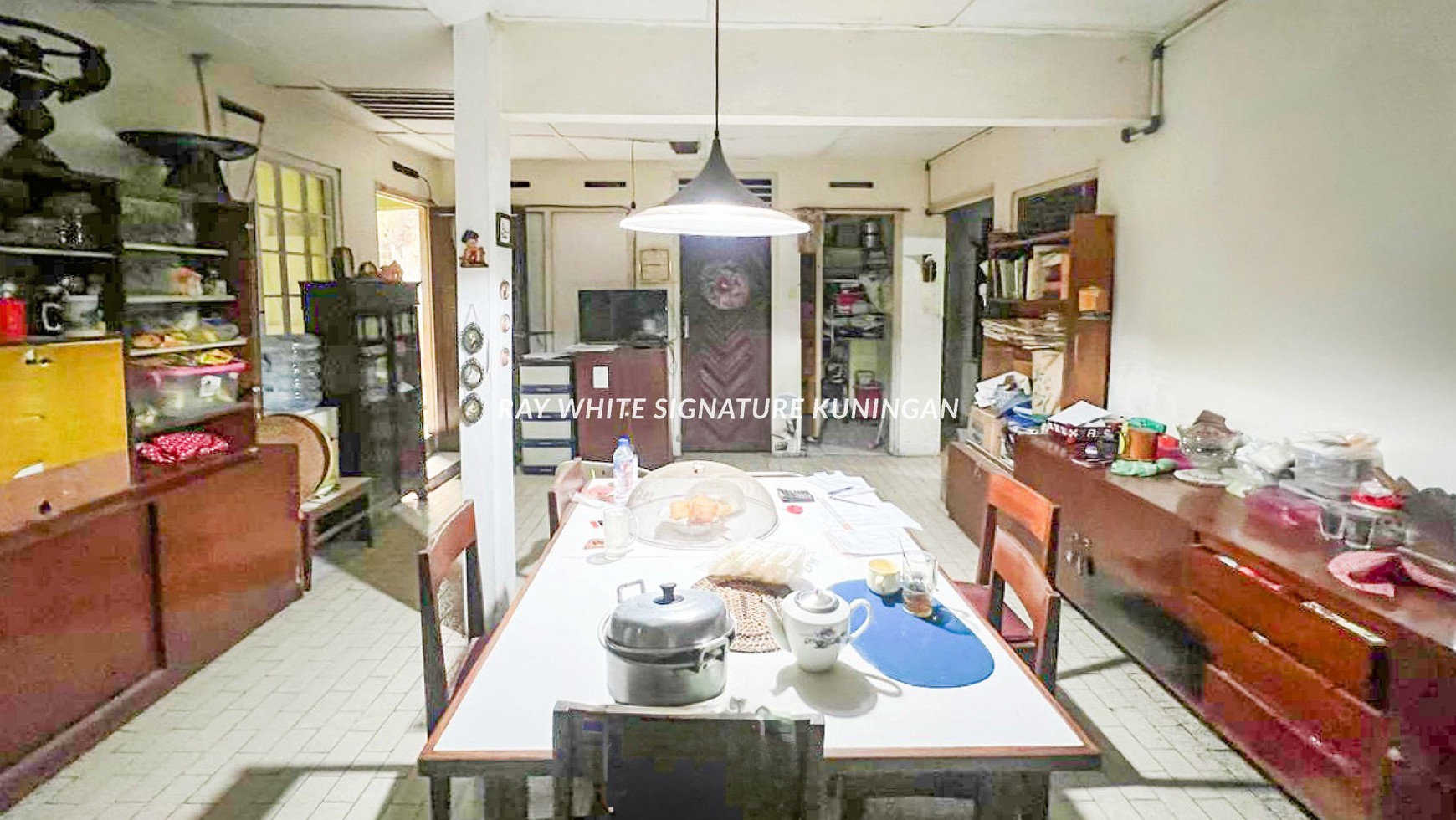 Jual Rumah Tua Terawat di Jl. Ciniru VII Kebayoran Baru